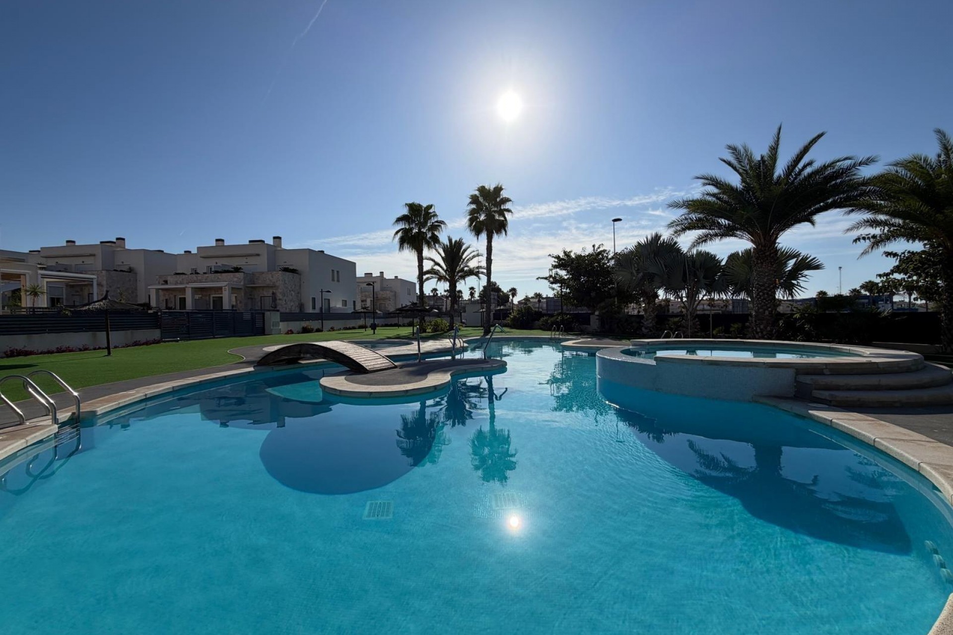 A Vendre - Adosado -
Torrevieja - Aguas Nuevas