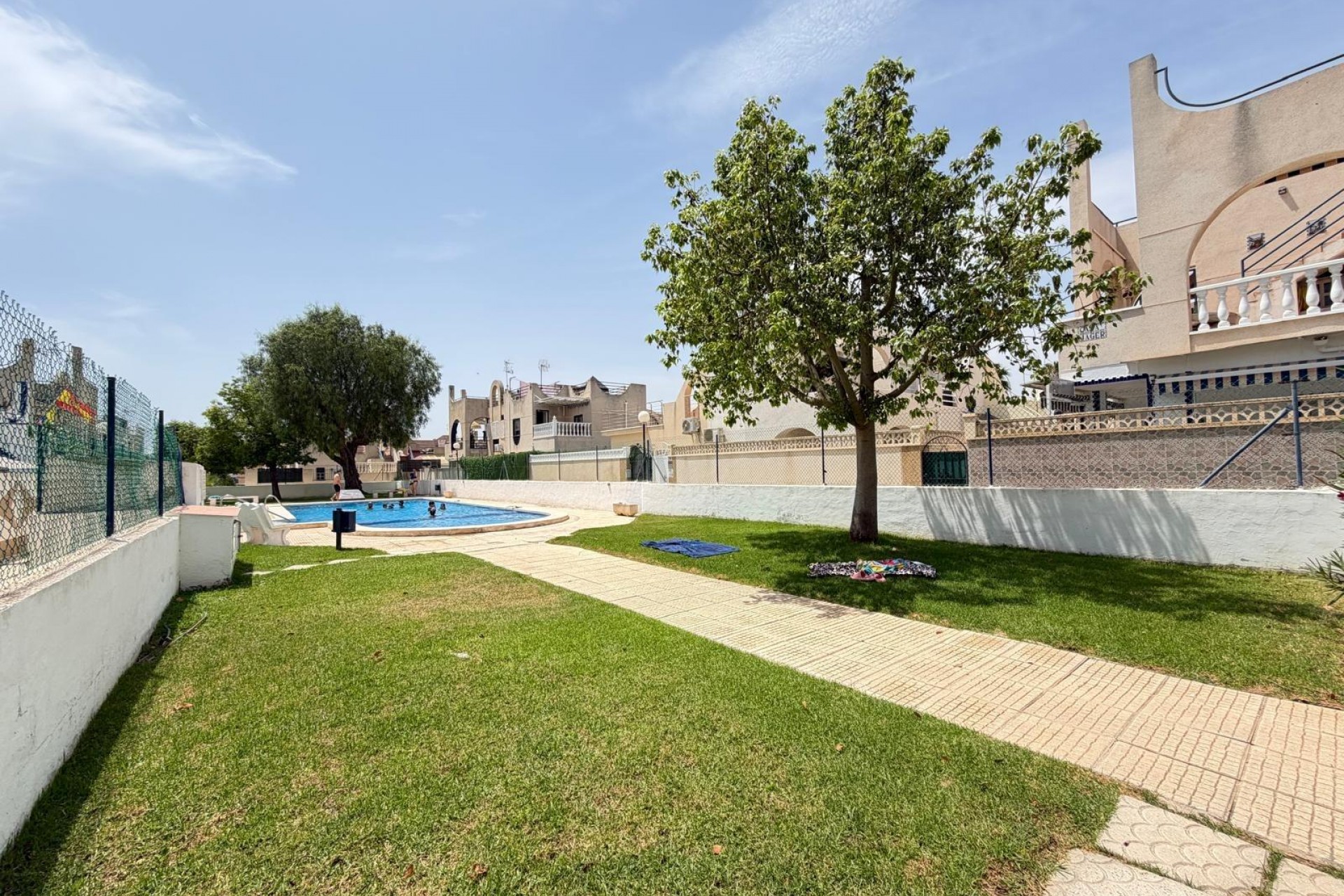 A Vendre - Adosado -
Torrevieja - Carrefour