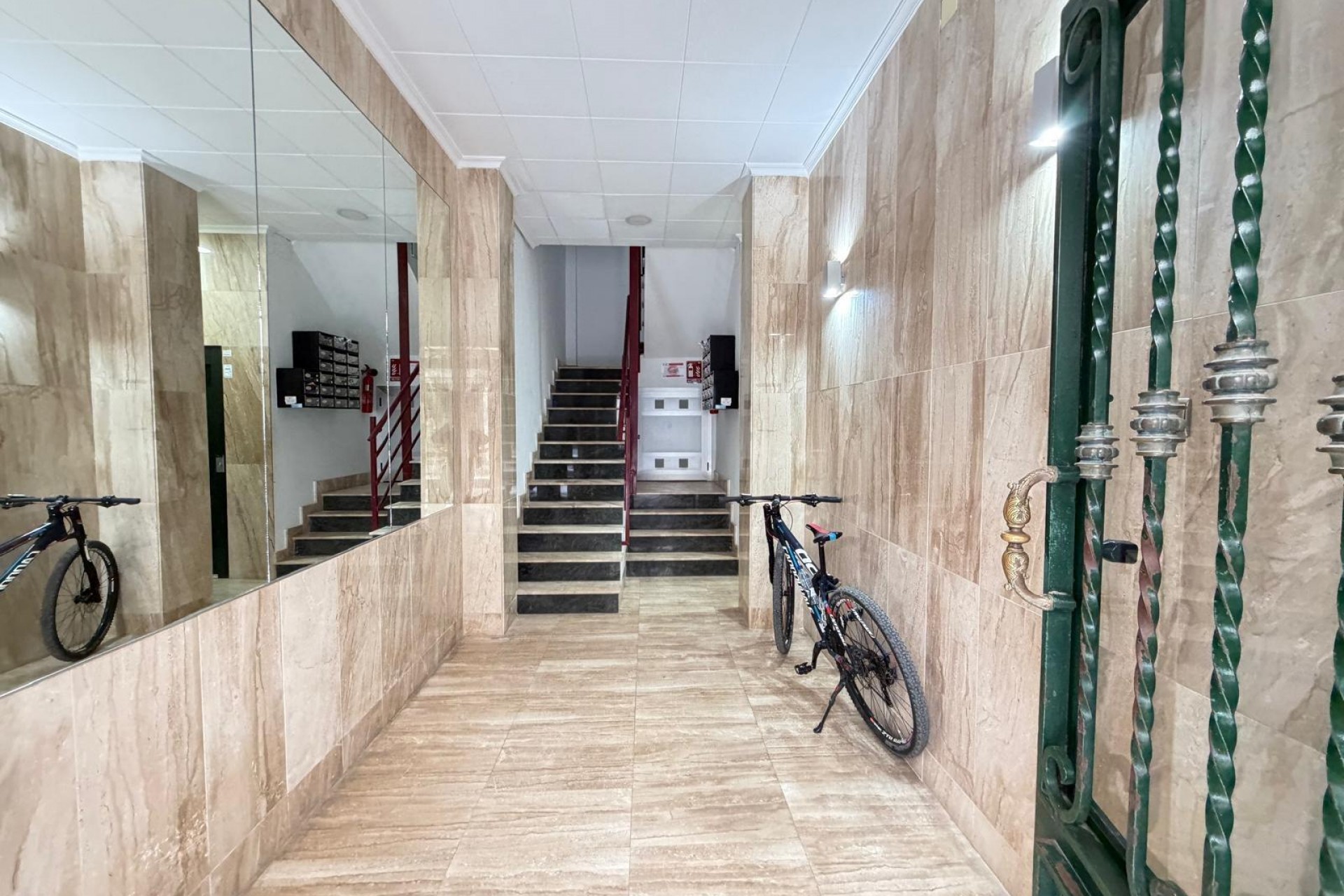 A Vendre - Apartamento -
Torrevieja - Centro