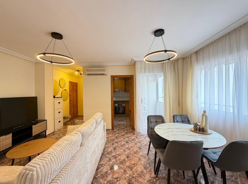 A Vendre - Apartamento -
Torrevieja - Centro