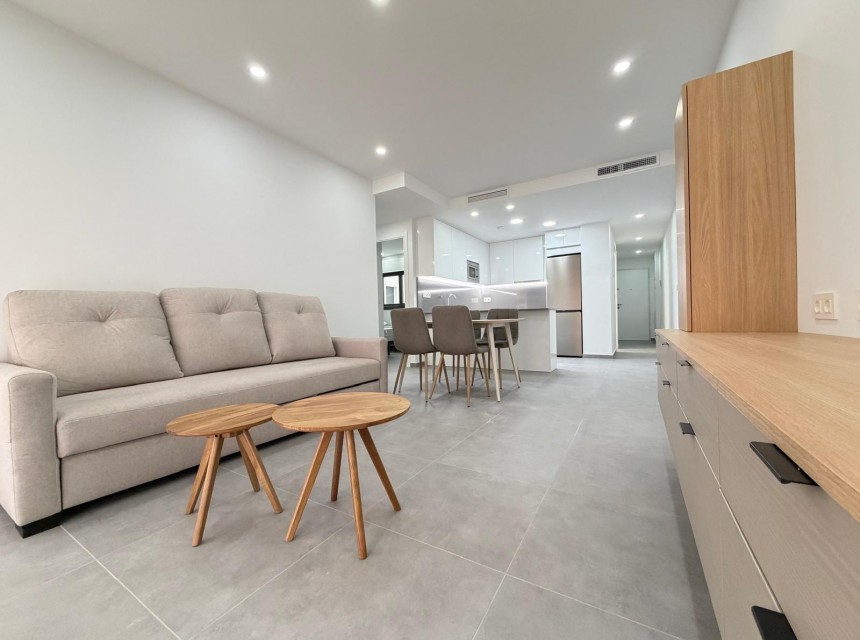 A Vendre - Apartamento -
Torrevieja - Estacion de autobuses