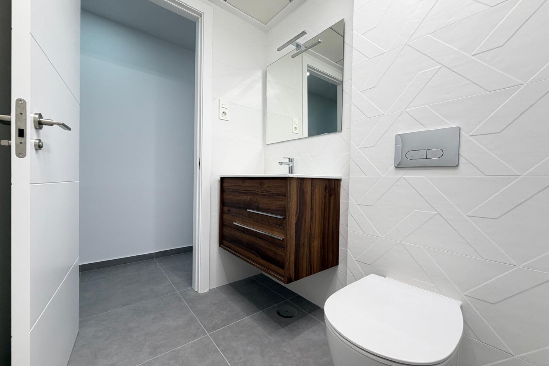 A Vendre - Apartamento -
Torrevieja - Estacion de autobuses