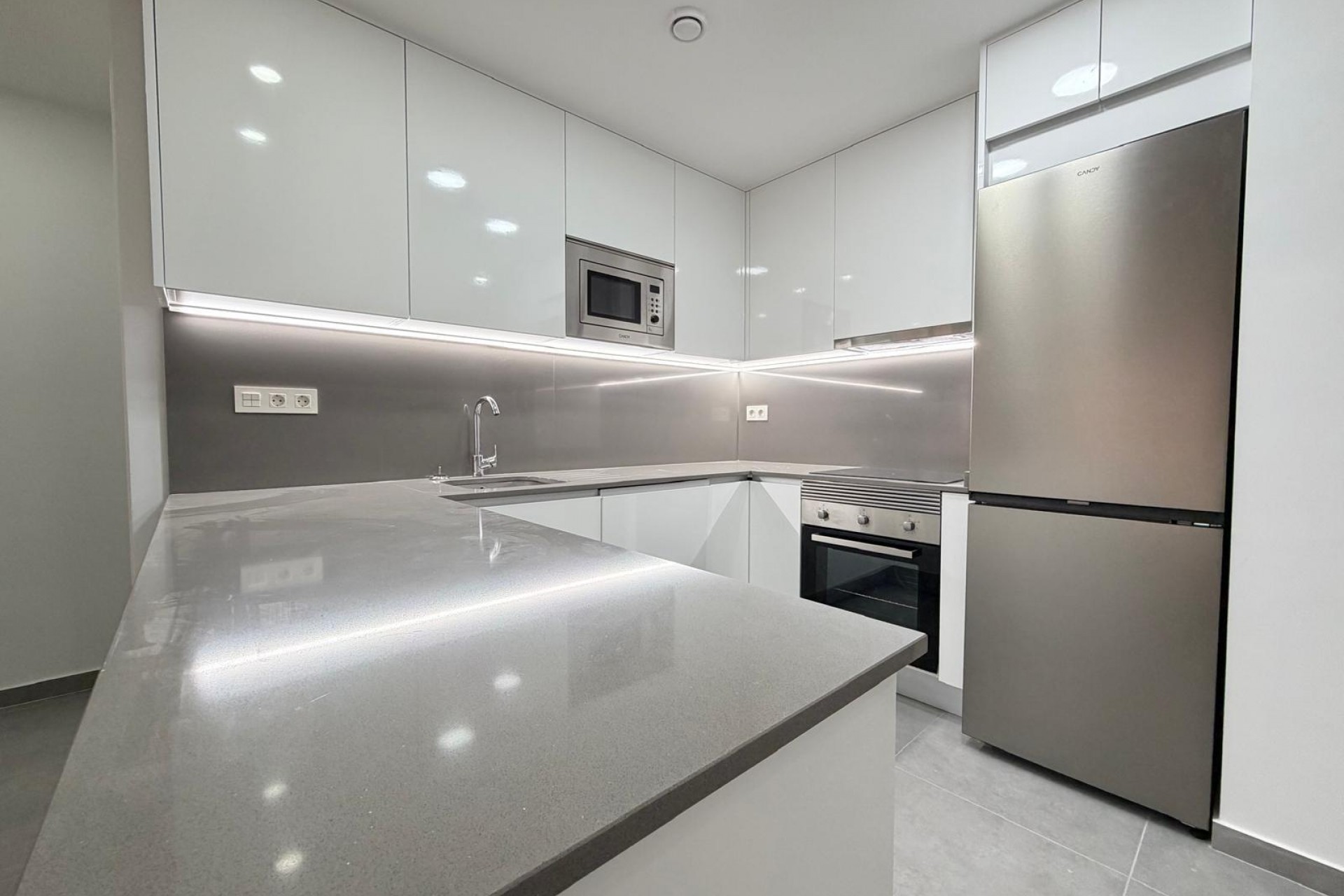 A Vendre - Apartamento -
Torrevieja - Estacion de autobuses