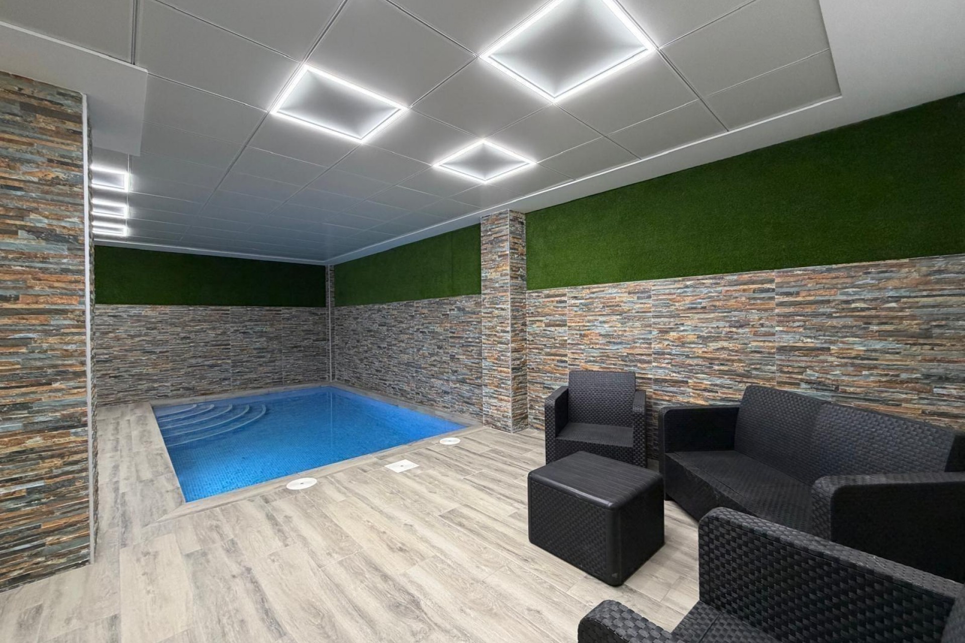 A Vendre - Apartamento -
Torrevieja - Estacion de autobuses