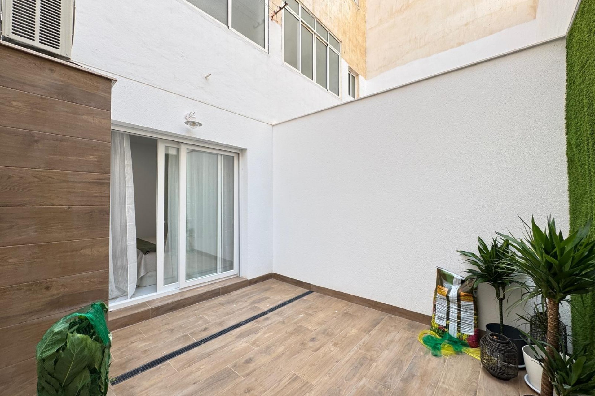 A Vendre - Apartamento -
Torrevieja - Estacion de autobuses