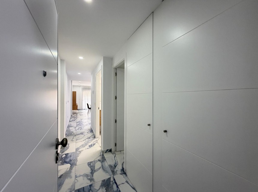 A Vendre - Apartamento -
Torrevieja - Estacion de autobuses