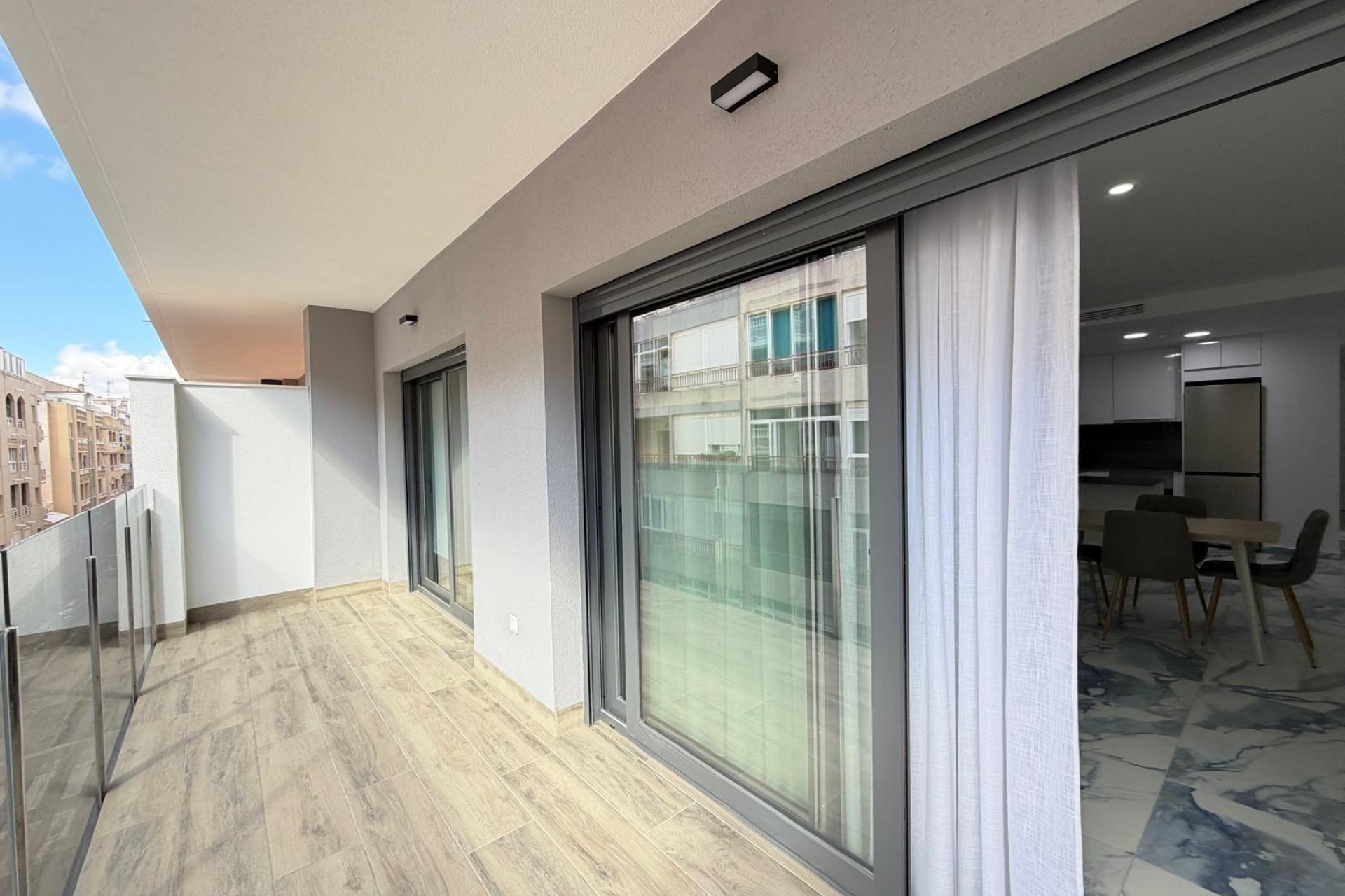 A Vendre - Apartamento -
Torrevieja - Estacion de autobuses