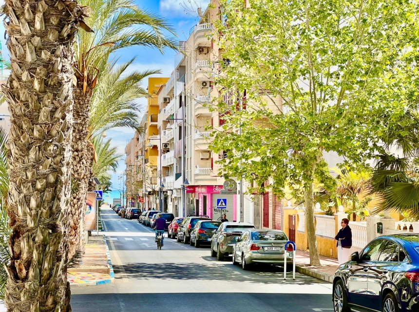 A Vendre - Apartamento -
Torrevieja - Habaneras