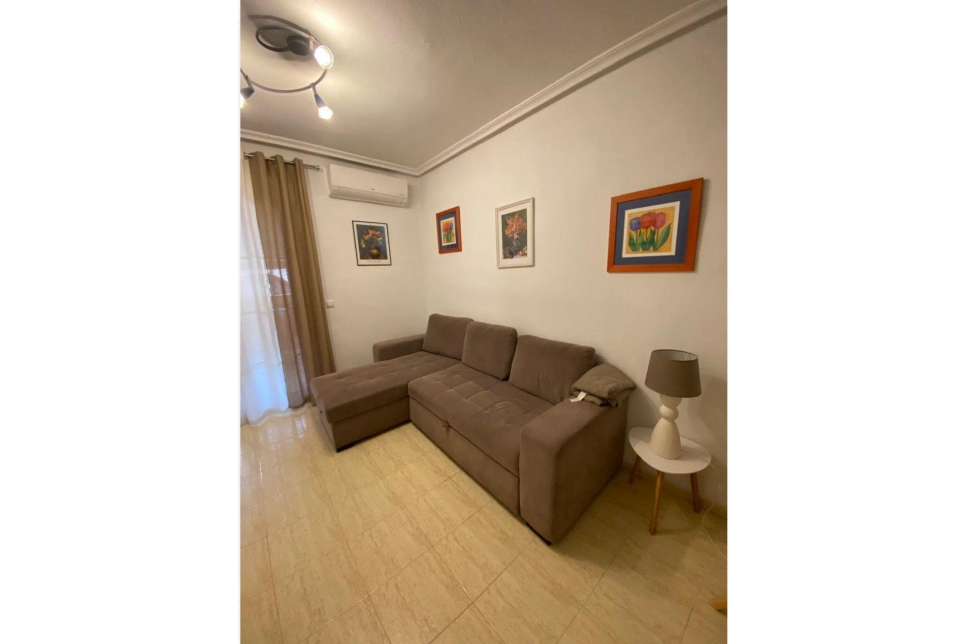 A Vendre - Apartamento -
Torrevieja - Habaneras