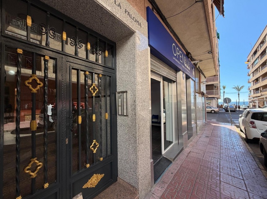 A Vendre - Apartamento -
Torrevieja - Las Piscinas Naturales