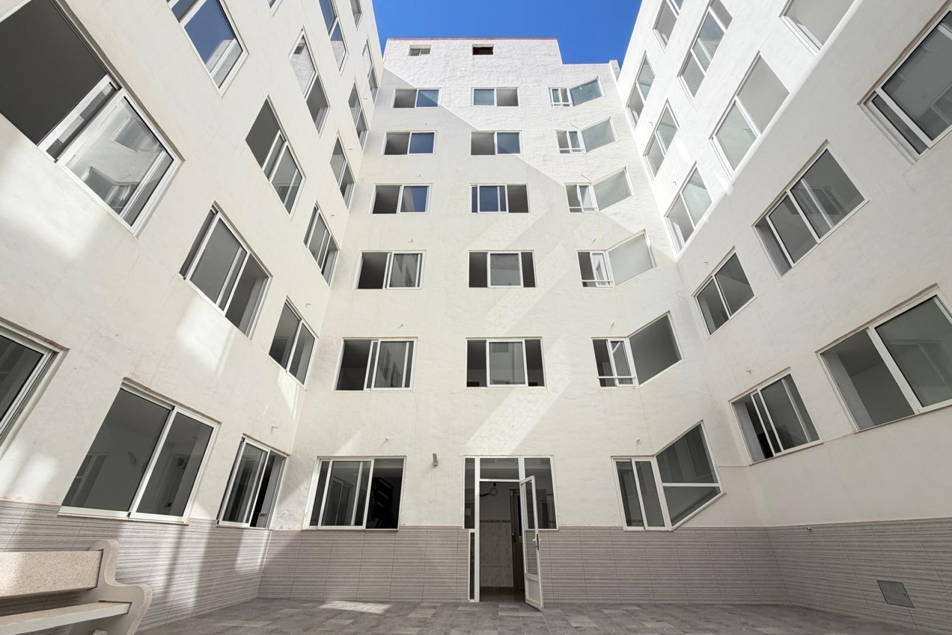 A Vendre - Apartamento -
Torrevieja - Las Piscinas Naturales