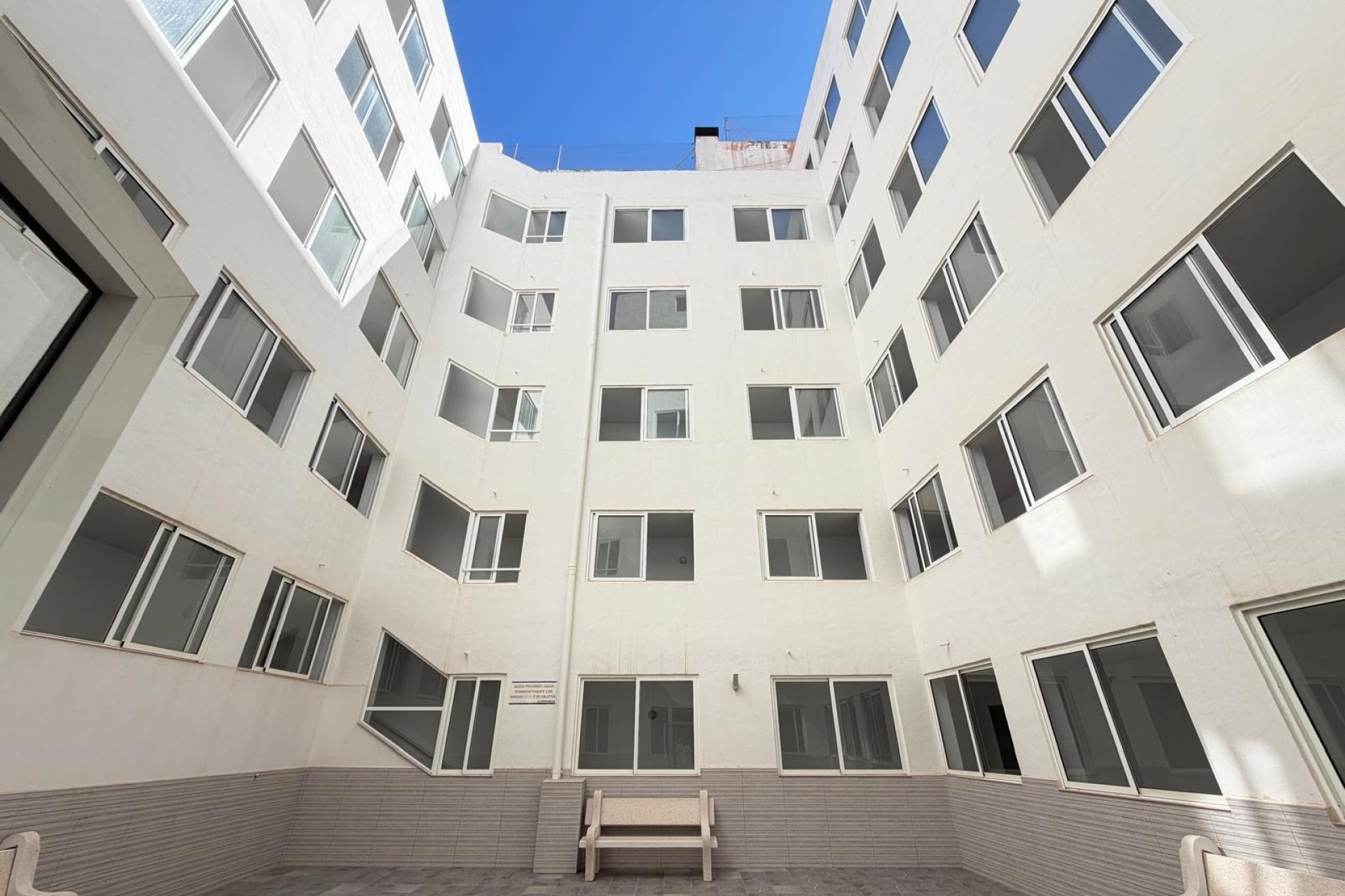 A Vendre - Apartamento -
Torrevieja - Las Piscinas Naturales