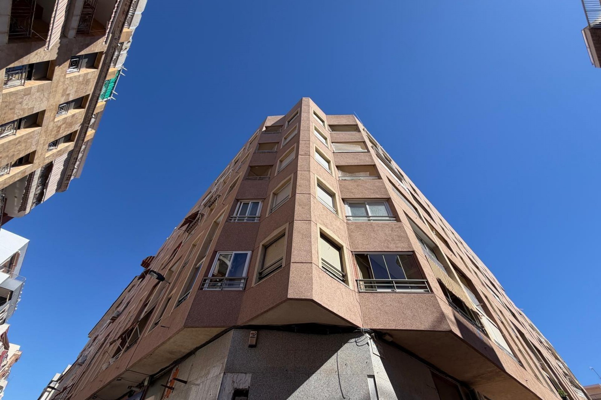 A Vendre - Apartamento -
Torrevieja - Las Piscinas Naturales