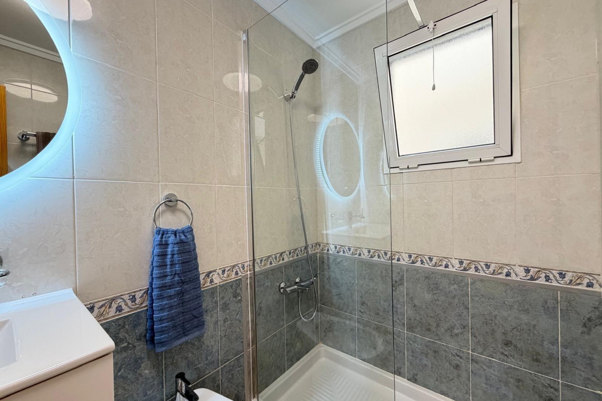 A Vendre - Apartamento -
Torrevieja - Parque de las Naciones