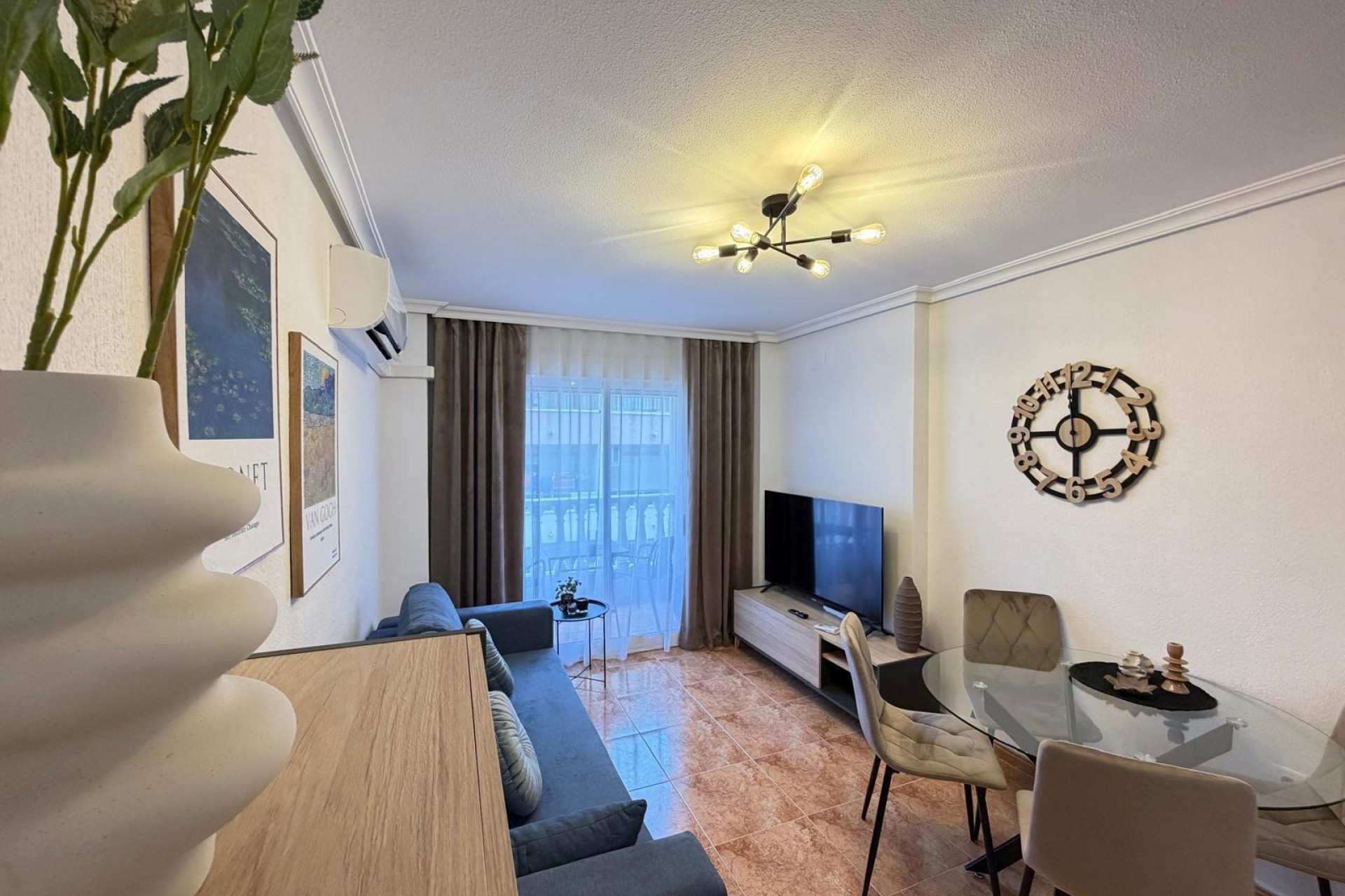 A Vendre - Apartamento -
Torrevieja - Parque de las Naciones