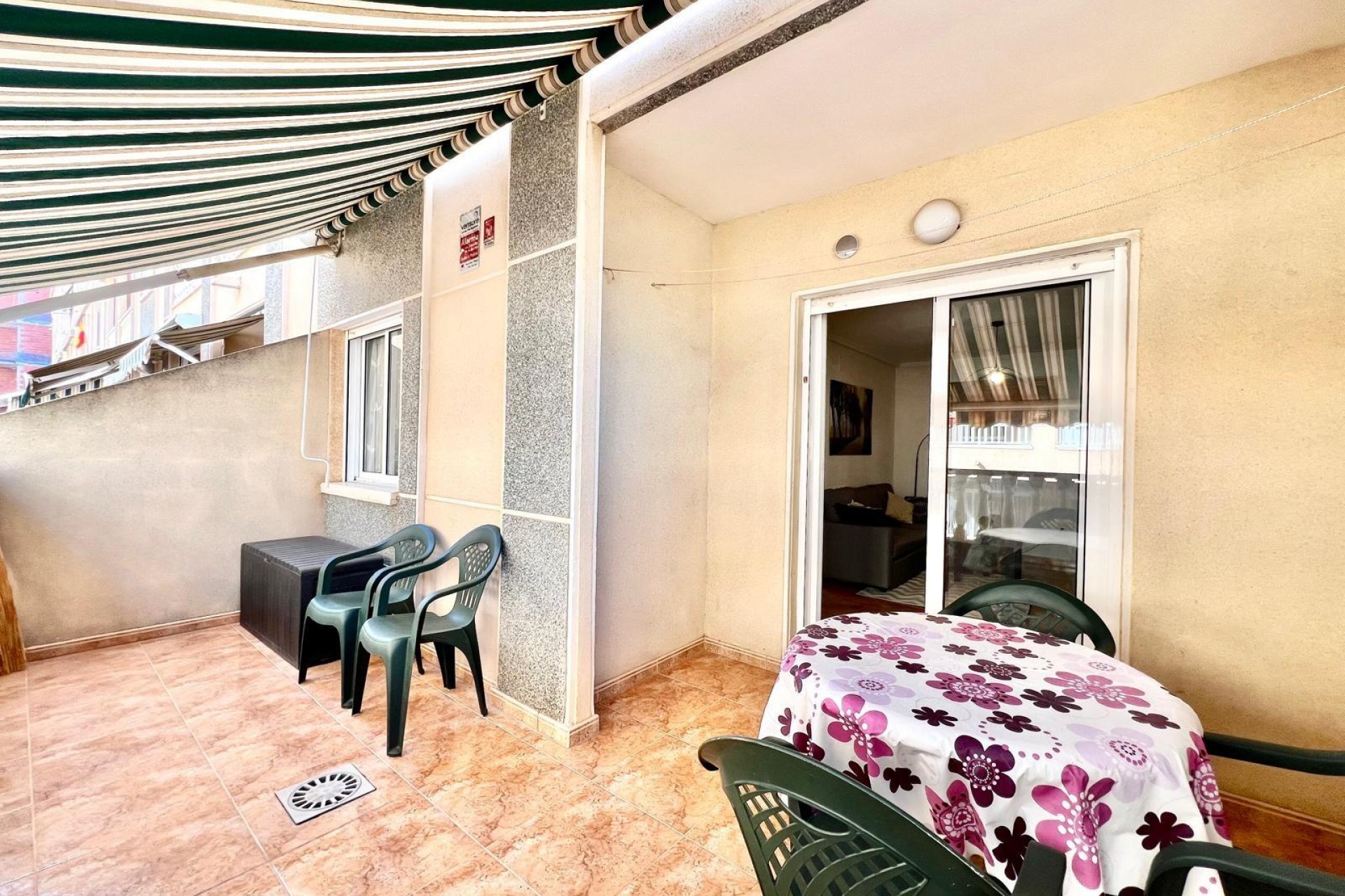A Vendre - Apartamento -
Torrevieja - Parque de las Naciones