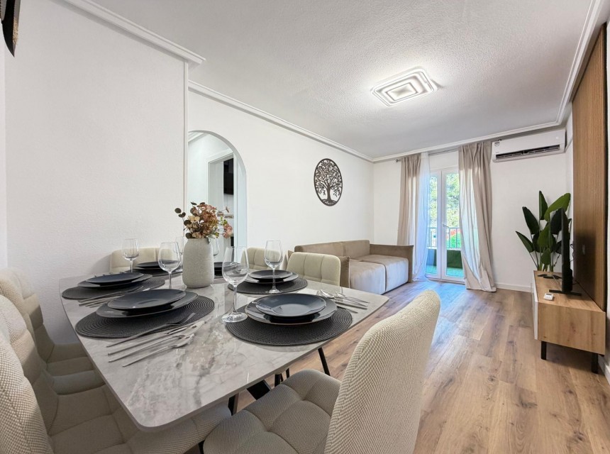 A Vendre - Apartamento -
Torrevieja - Parque de las Naciones