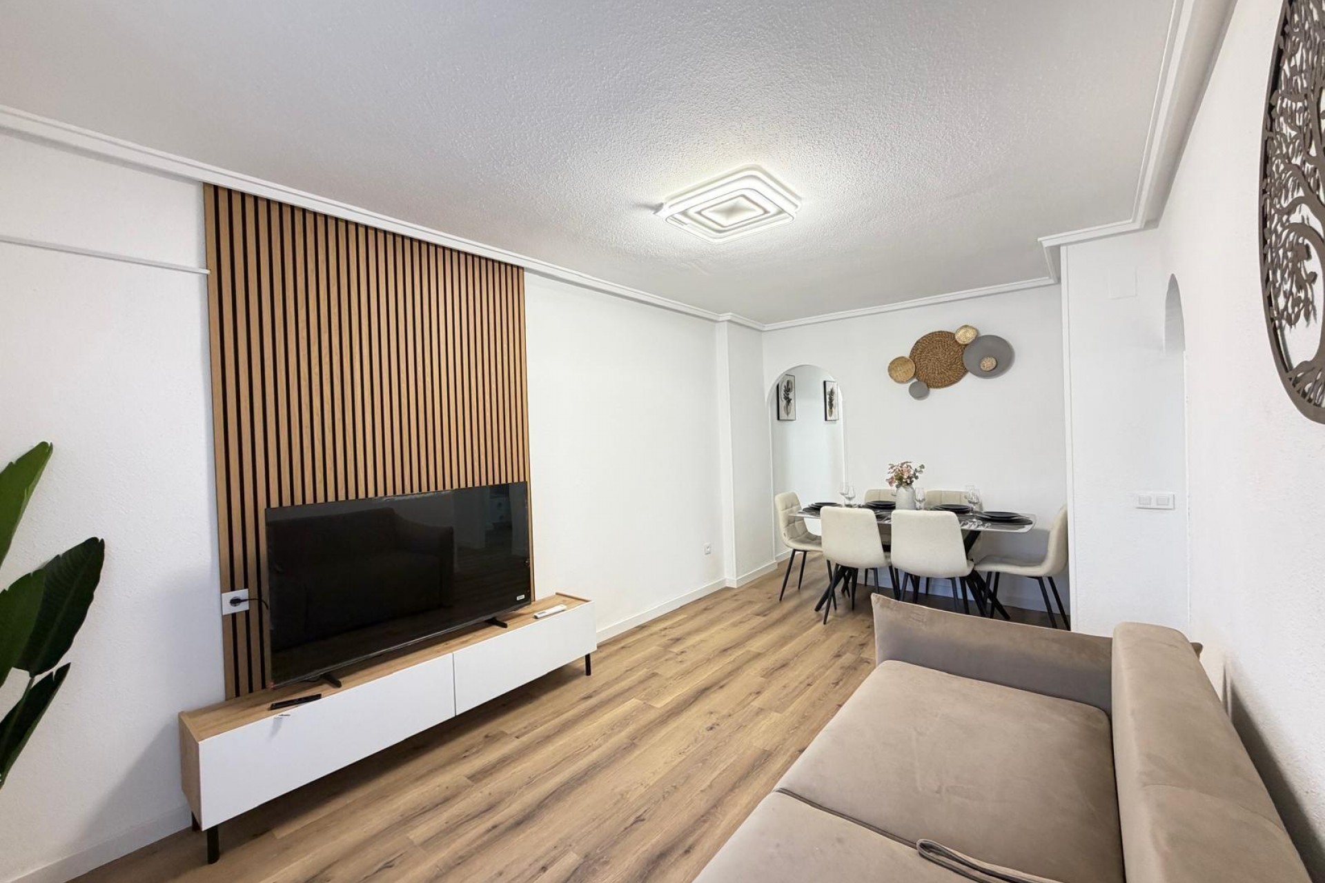 A Vendre - Apartamento -
Torrevieja - Parque de las Naciones