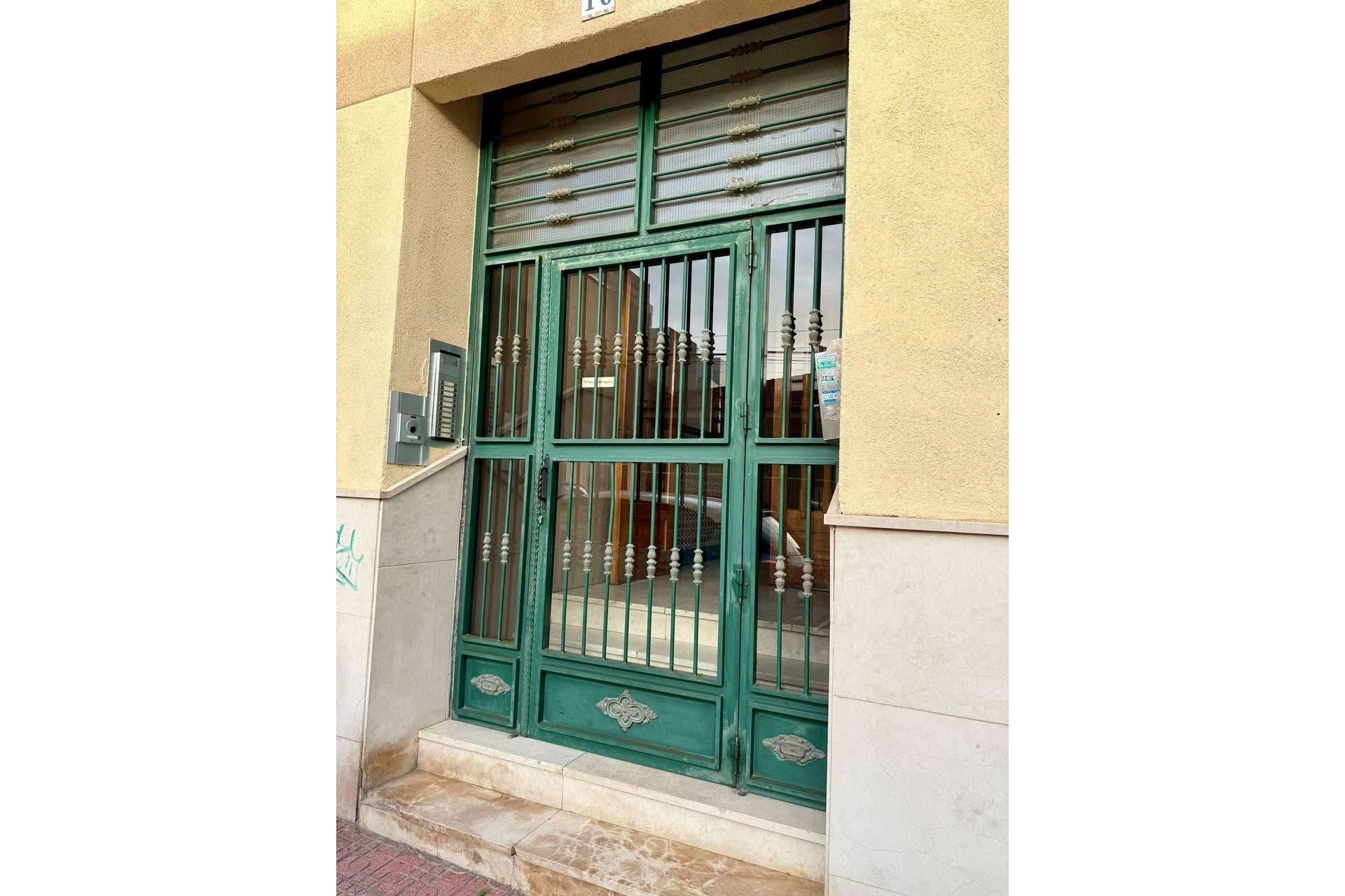 A Vendre - Apartamento -
Torrevieja - Playa del cura