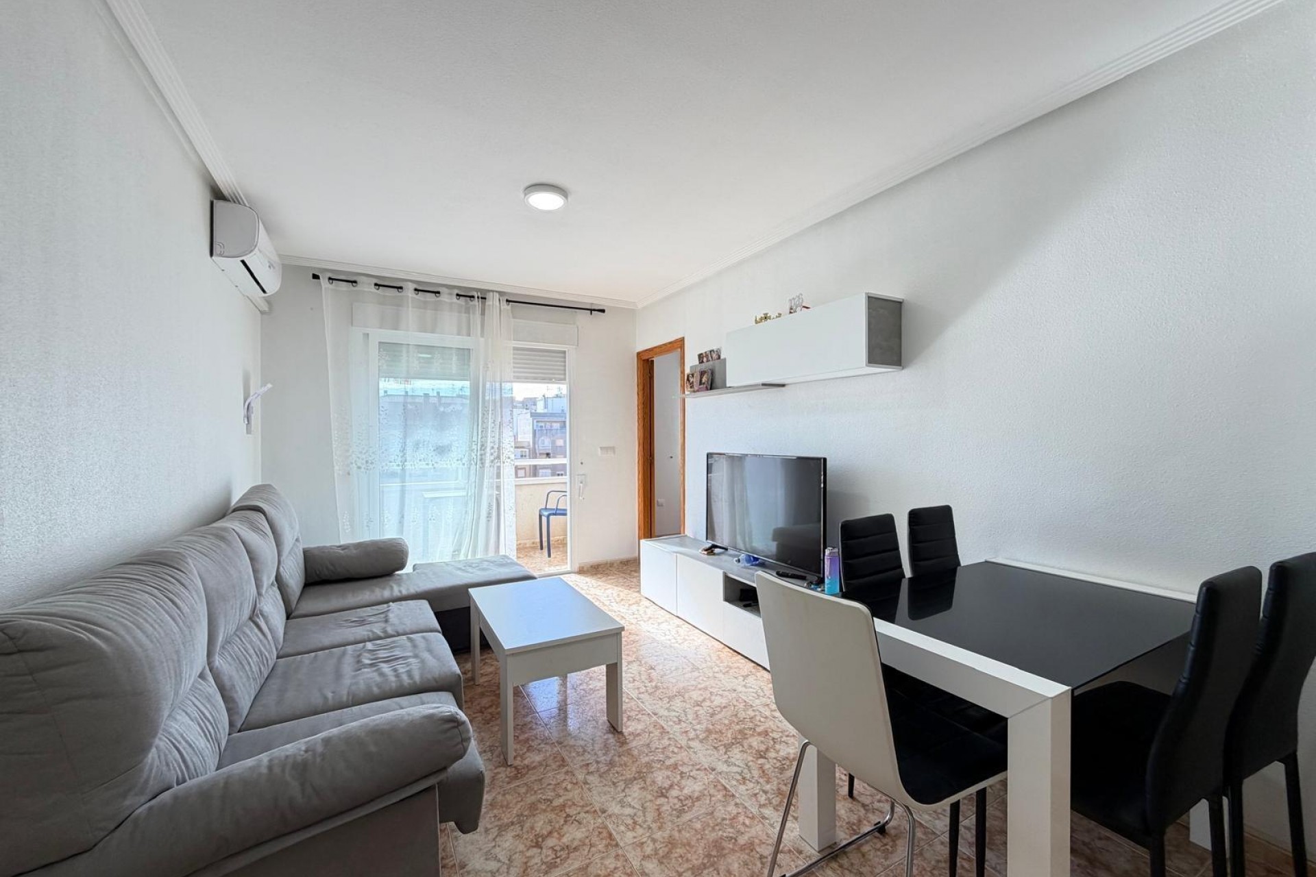 A Vendre - Apartamento -
Torrevieja - Playa del cura