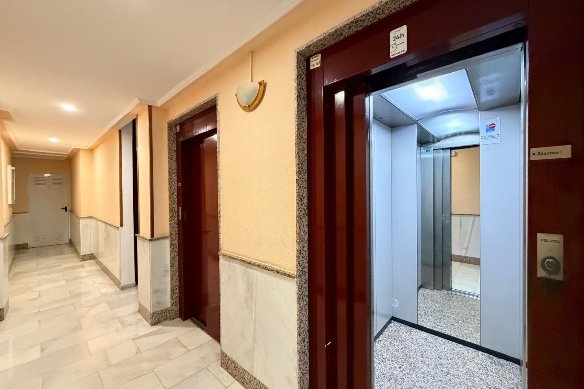 A Vendre - Apartamento -
Torrevieja - Playa del cura