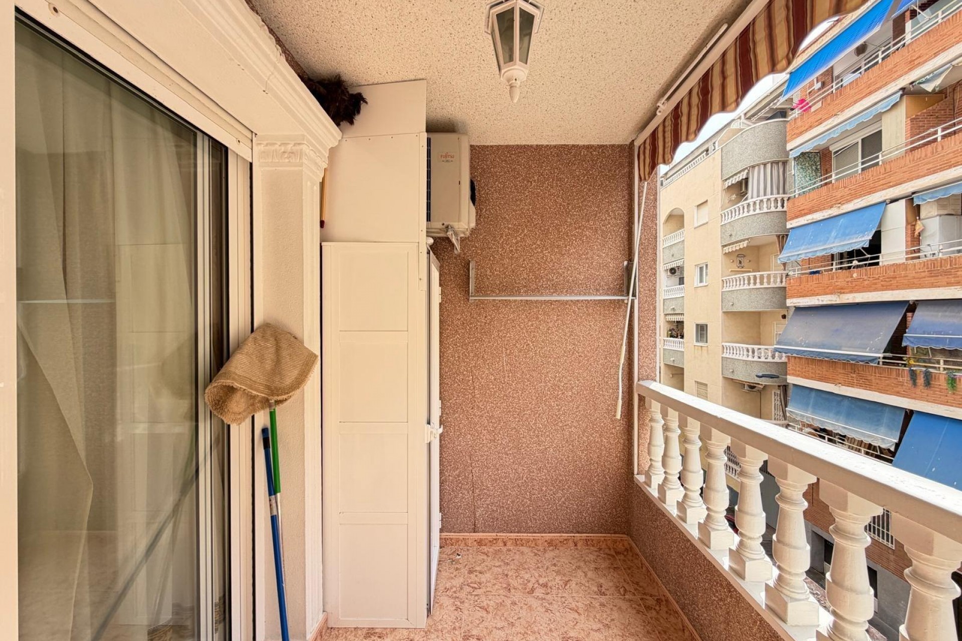 A Vendre - Apartamento -
Torrevieja - Playa del cura