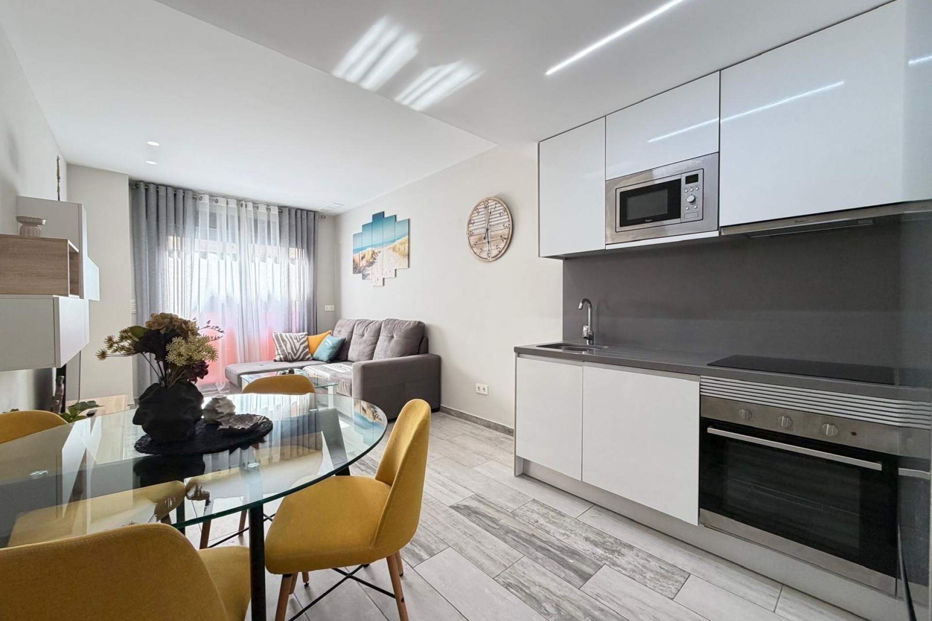 A Vendre - Apartamento -
Torrevieja - Playa del cura