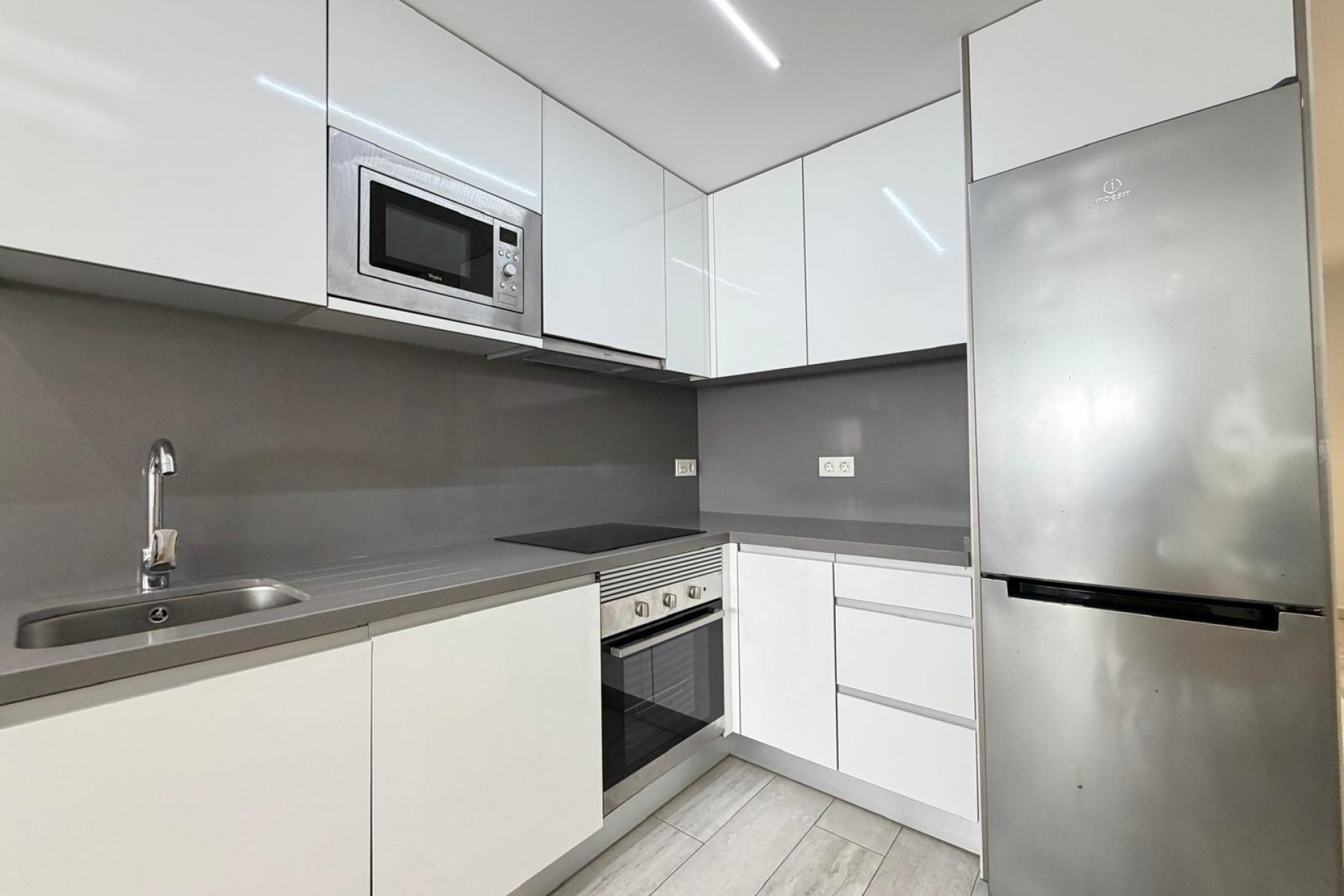 A Vendre - Apartamento -
Torrevieja - Playa del cura