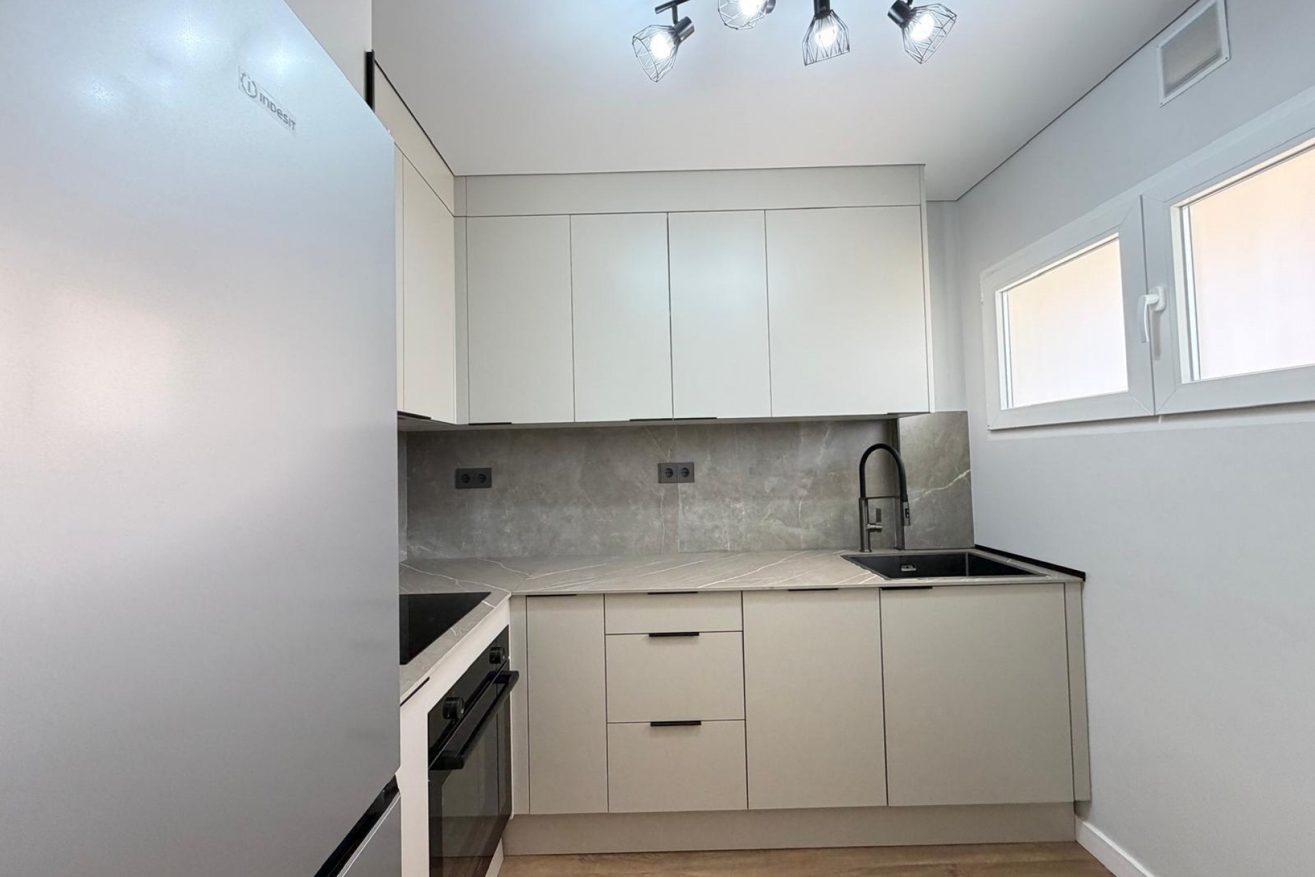A Vendre - Apartamento -
Torrevieja - Punta Prima