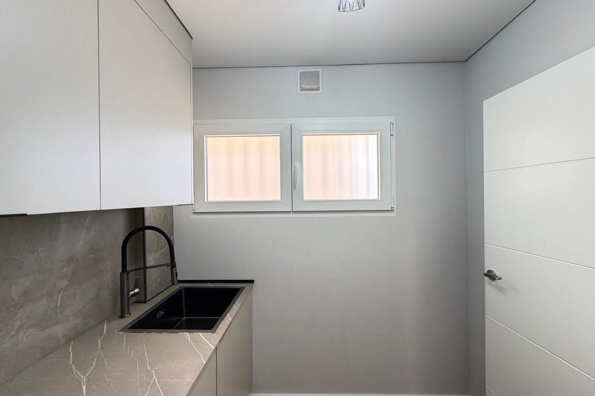 A Vendre - Apartamento -
Torrevieja - Punta Prima