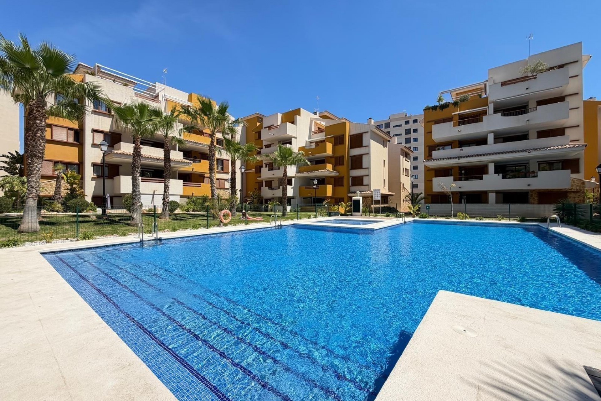 A Vendre - Apartamento -
Torrevieja - Punta Prima