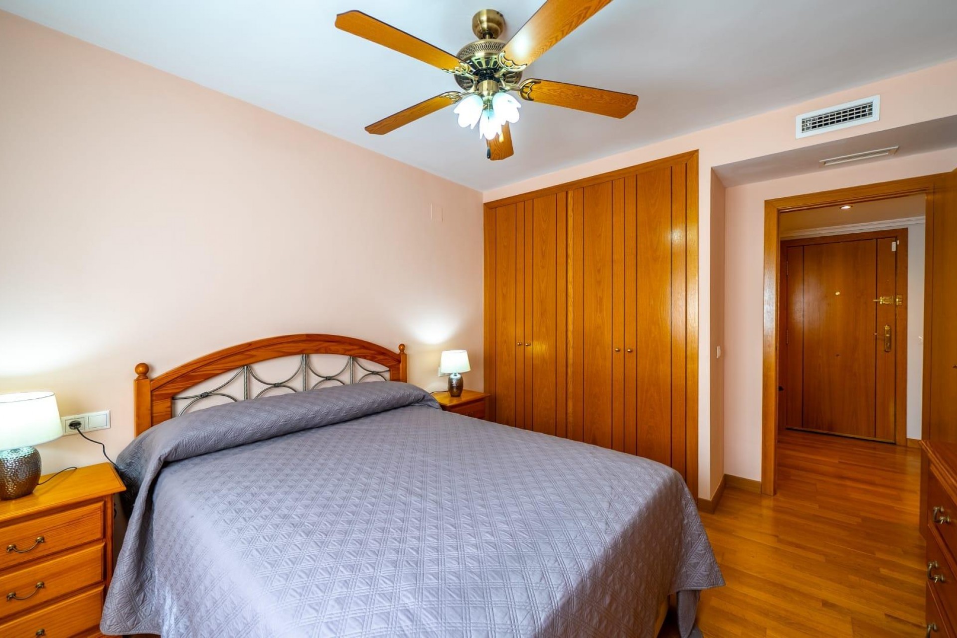 A Vendre - Appartment -
Alicante - Alicante Golf