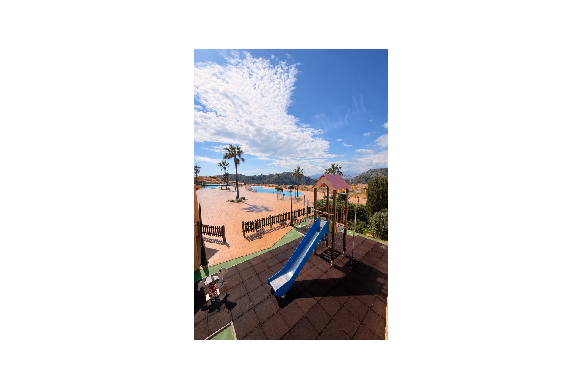 A Vendre - Appartment -
Benitachell