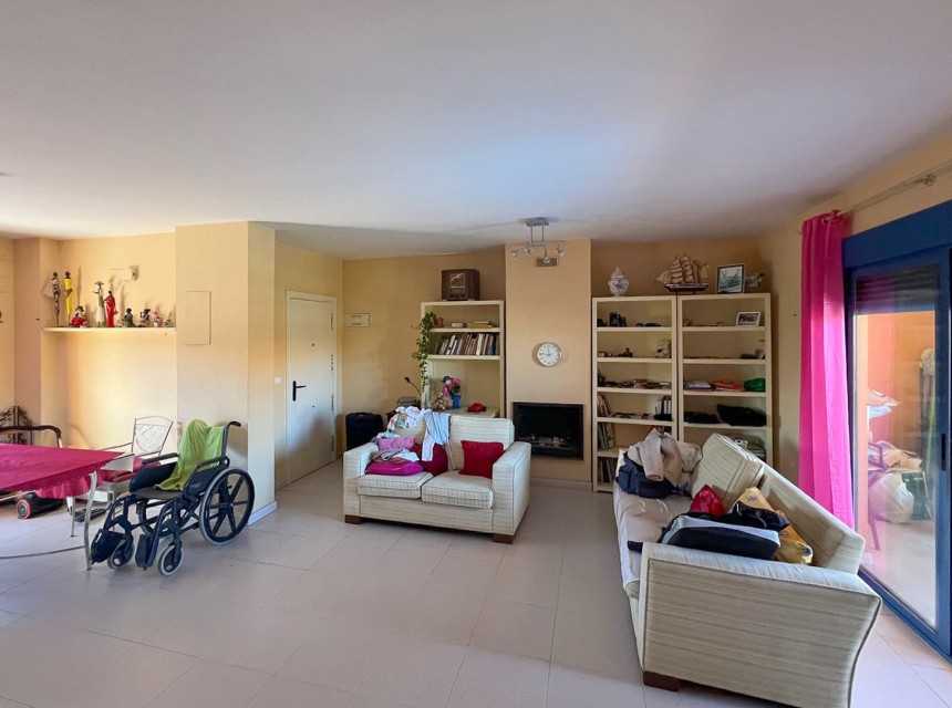 A Vendre - Appartment -
Denia