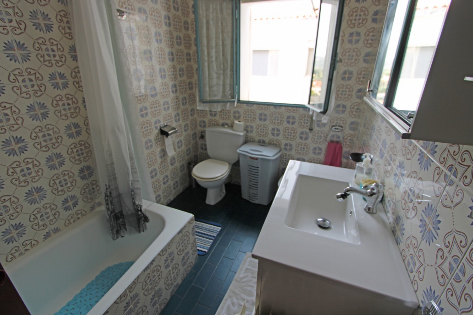 A Vendre - Appartment -
Orba