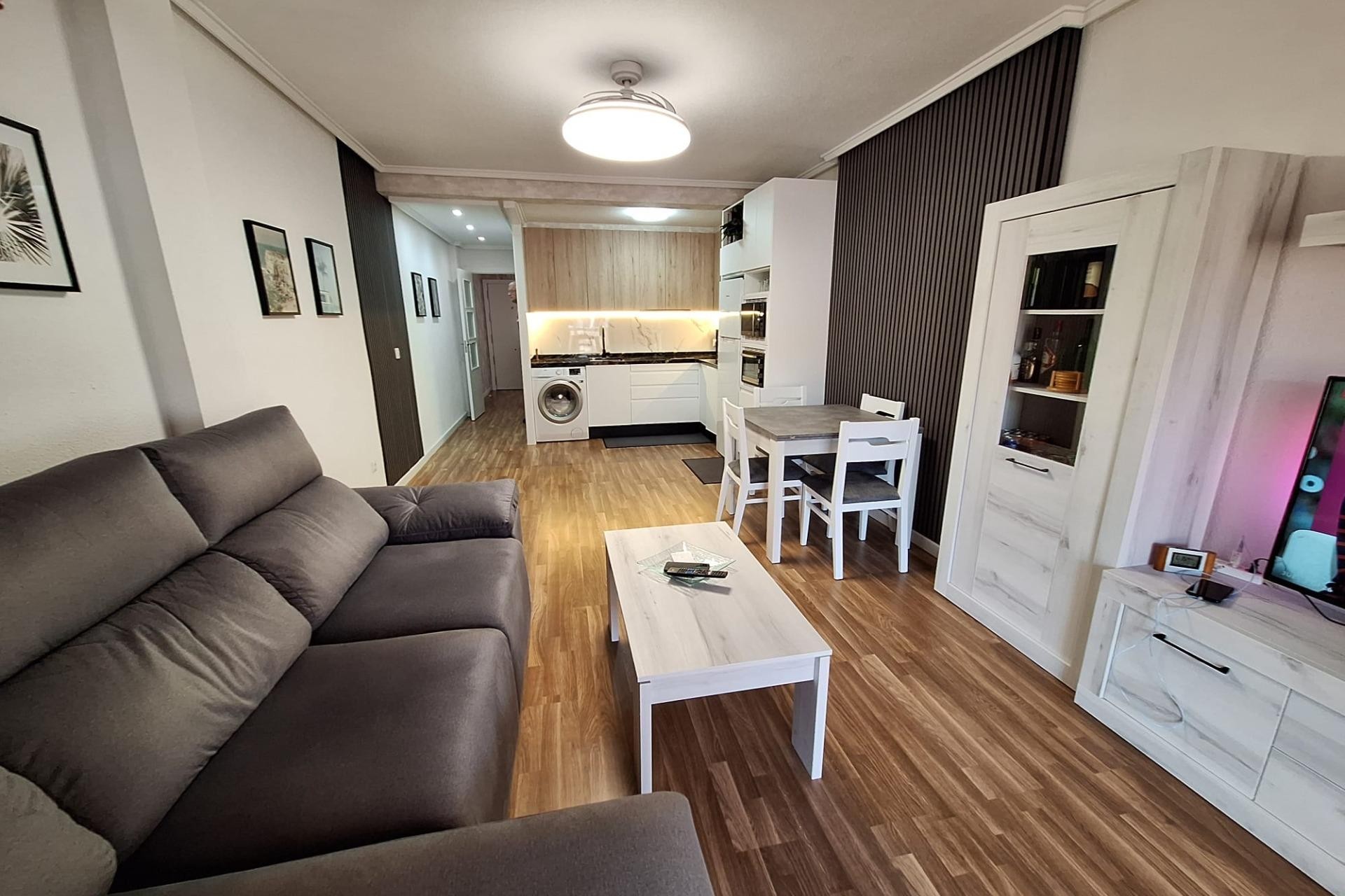 A Vendre - Ático Dúplex -
Torrevieja - Centro