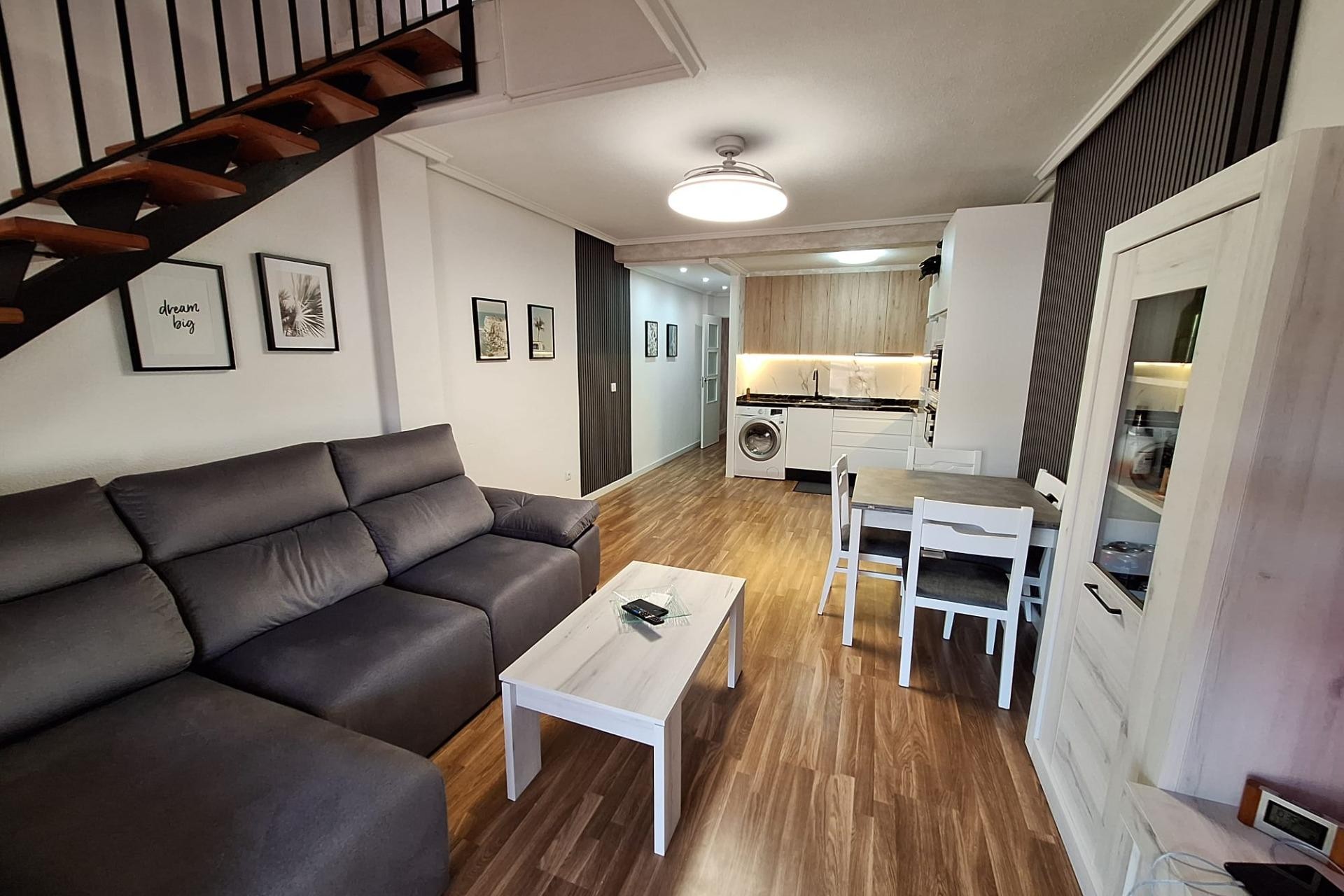 A Vendre - Ático Dúplex -
Torrevieja - Centro
