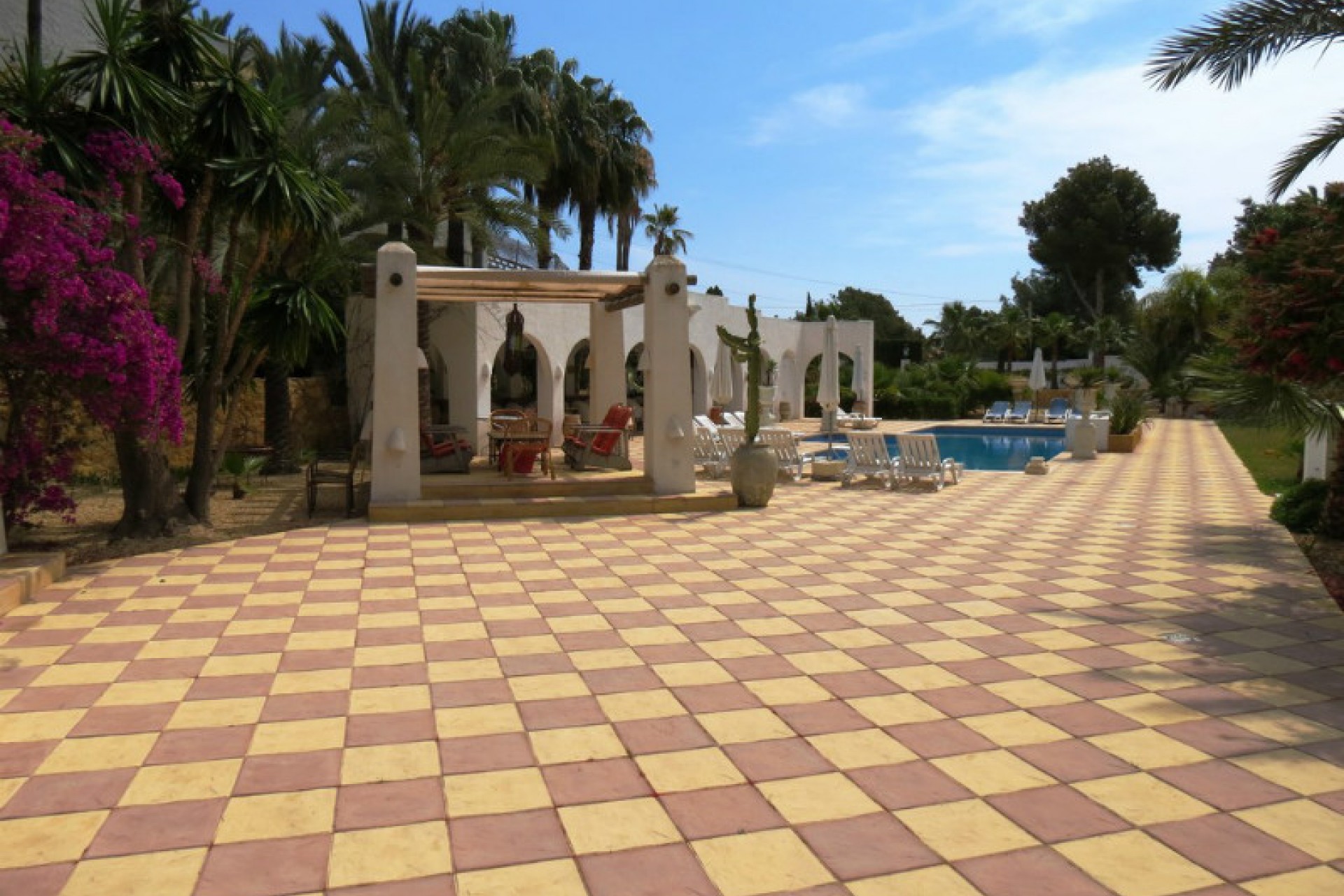 A Vendre - Commercial -
Alfaz del Pi