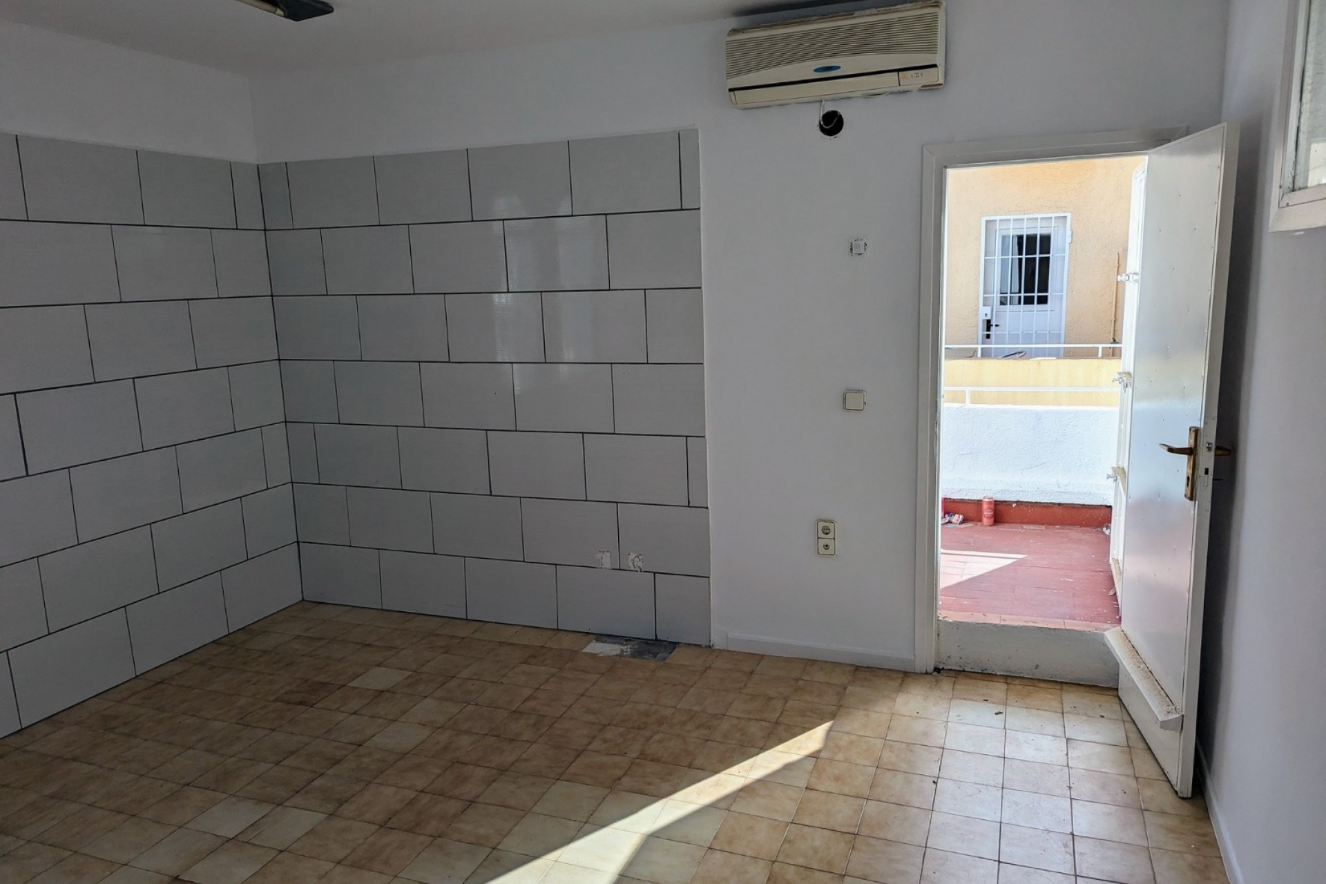 A Vendre - Commercial -
Benissa - Punta Estrella