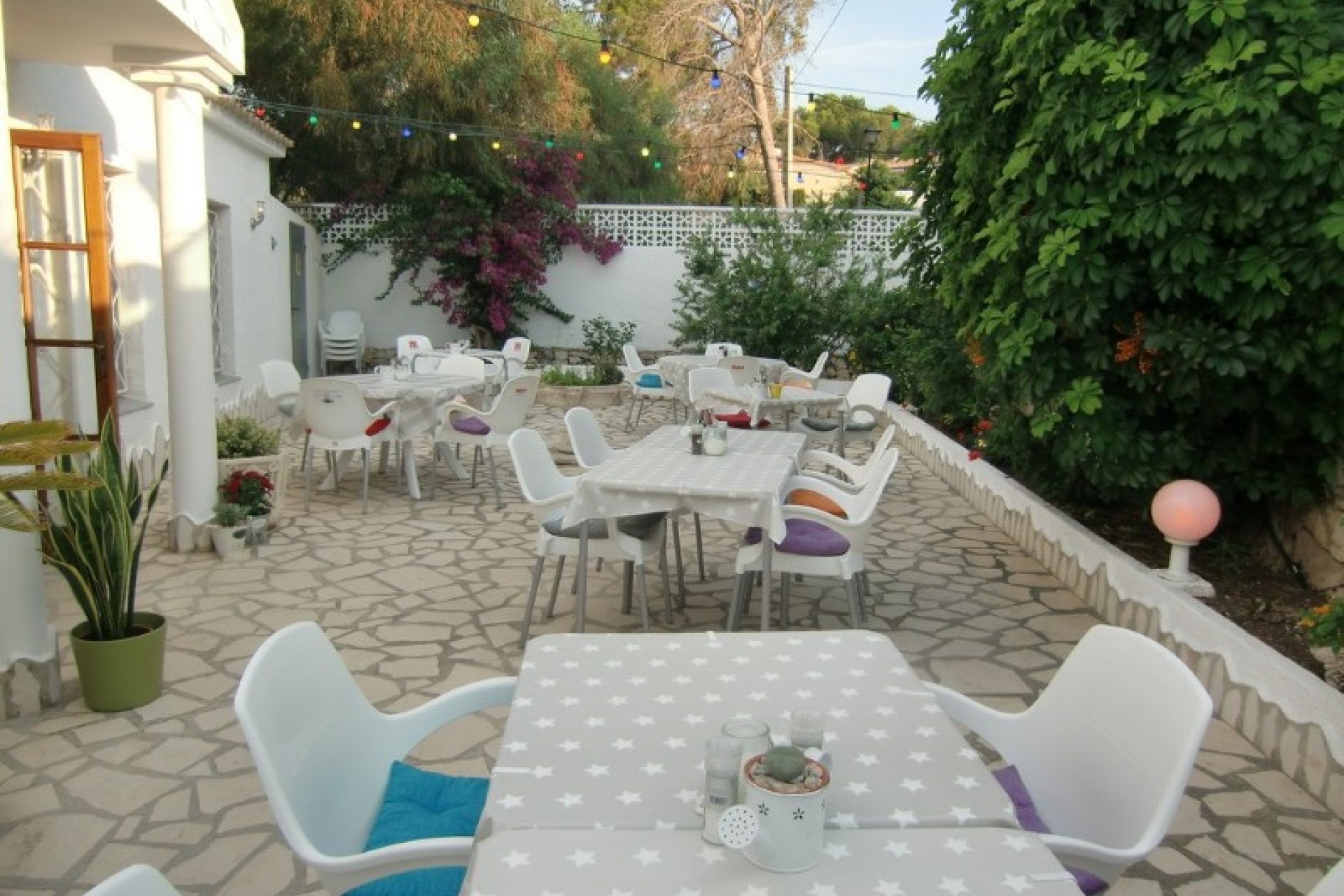 A Vendre - Commercial -
Moraira - Cap Blanc