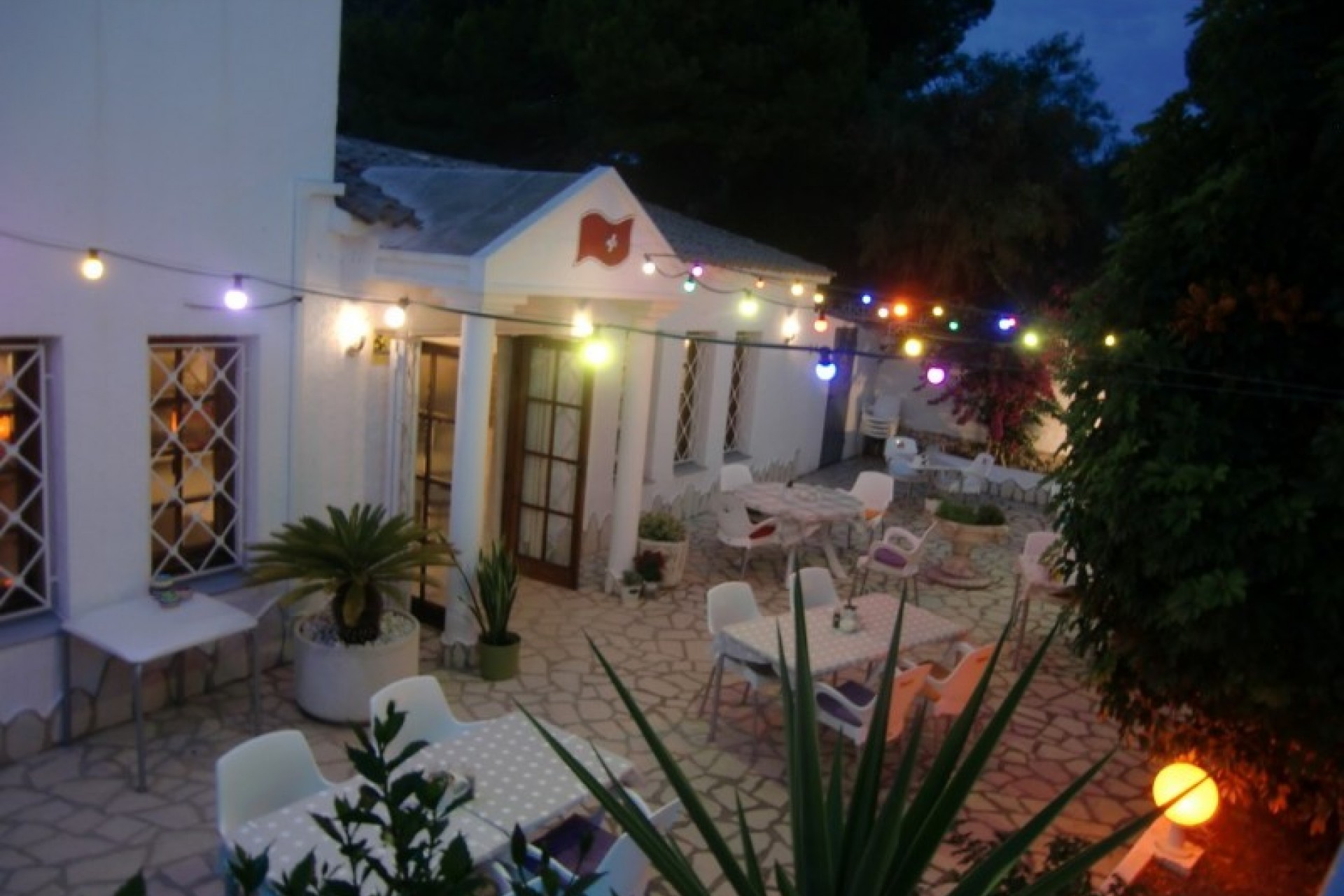 A Vendre - Commercial -
Moraira - Cap Blanc