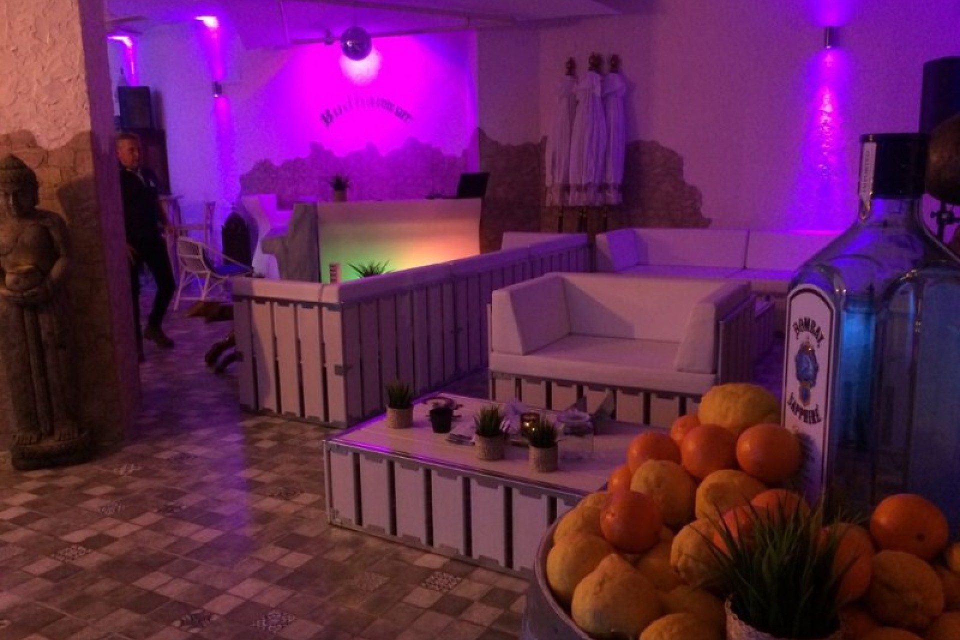 A Vendre - Commercial -
Moraira - Centre-ville