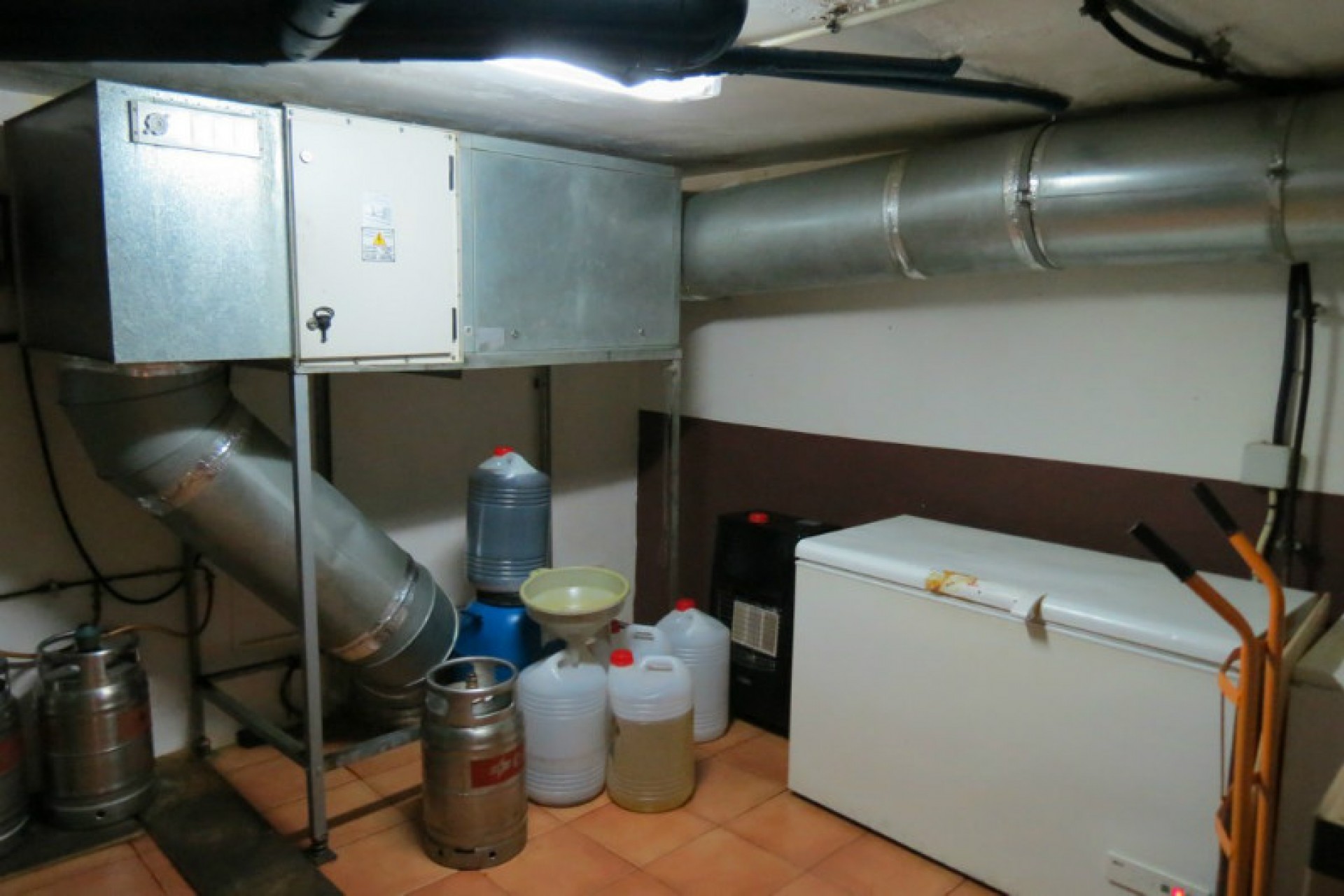 A Vendre - Commercial -
Moraira - Centre-ville