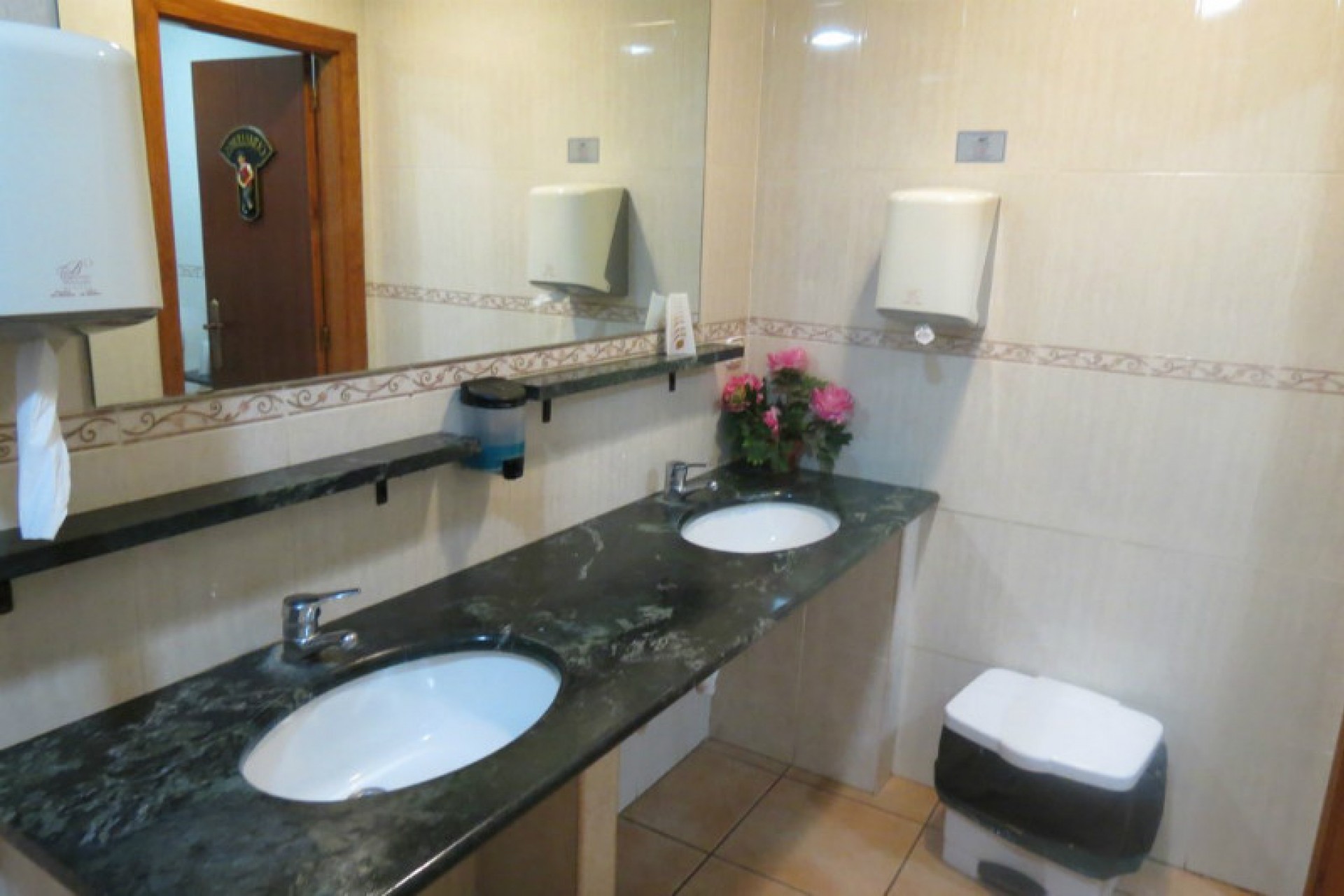 A Vendre - Commercial -
Moraira - Centre-ville