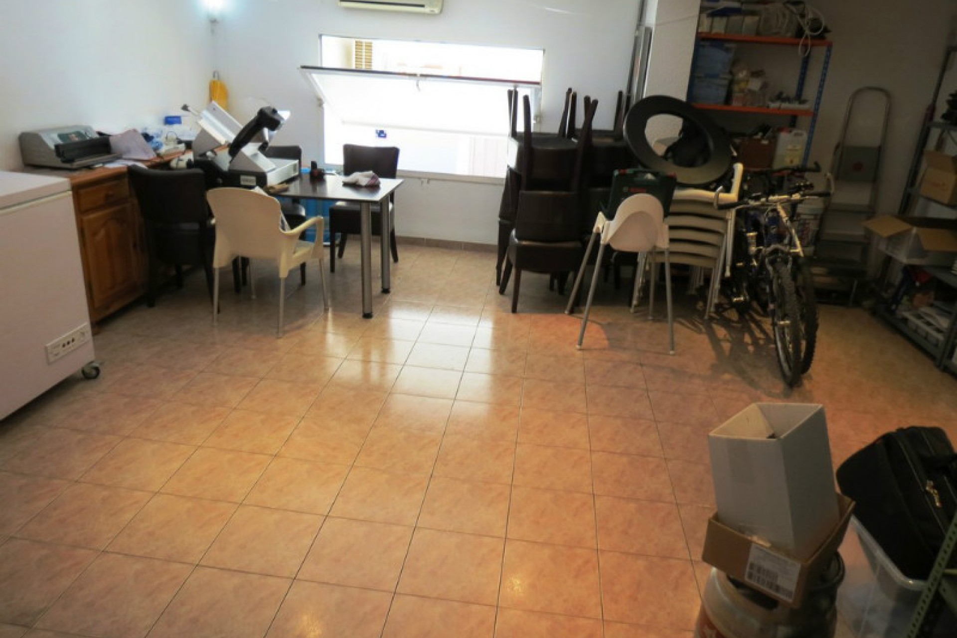 A Vendre - Commercial -
Moraira - Centre-ville