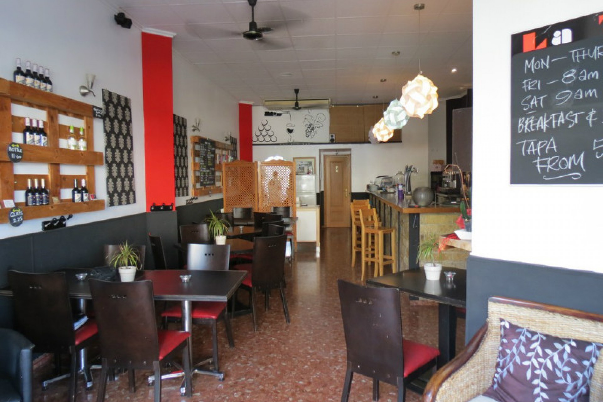 A Vendre - Commercial -
Moraira - Centre-ville