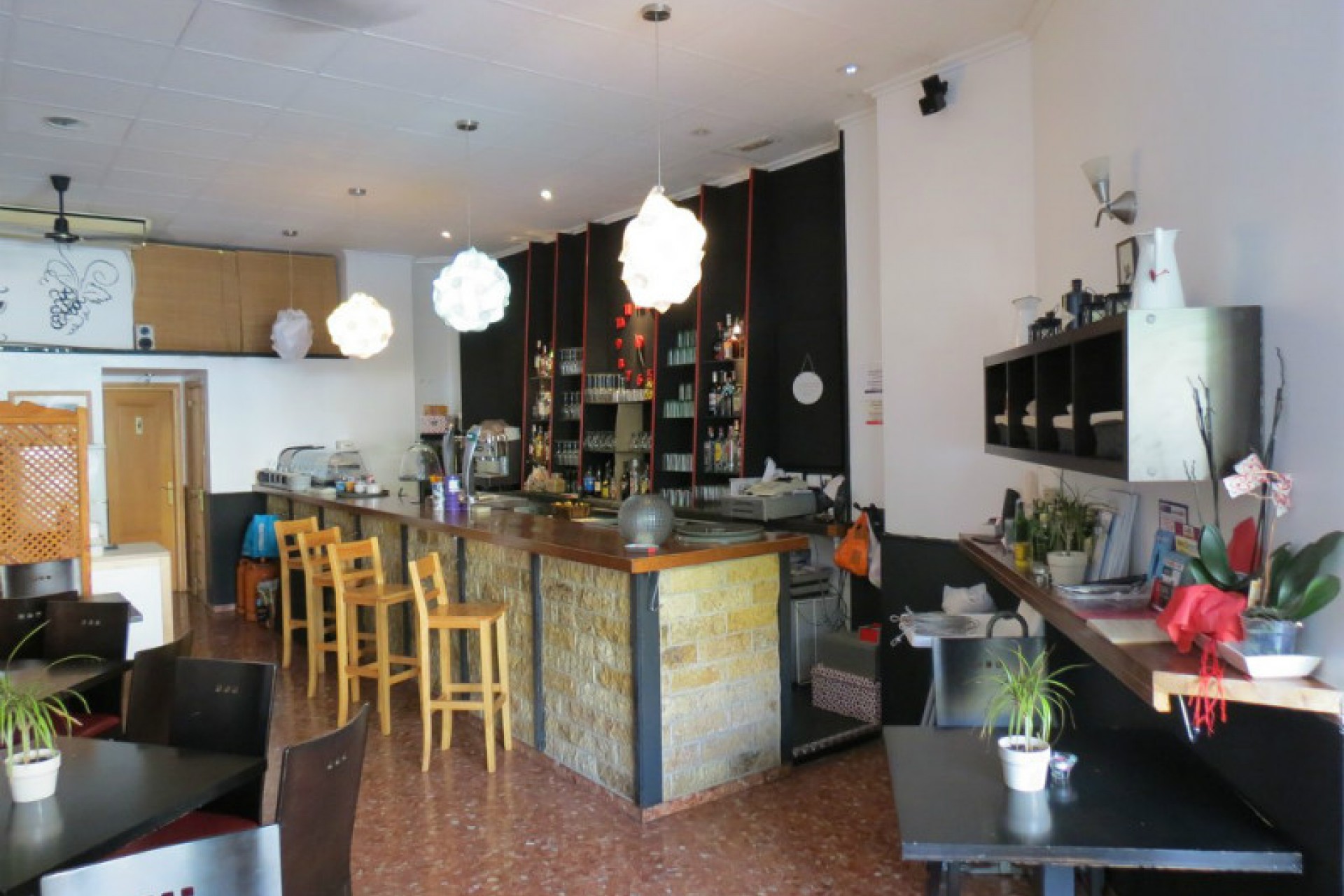 A Vendre - Commercial -
Moraira - Centre-ville