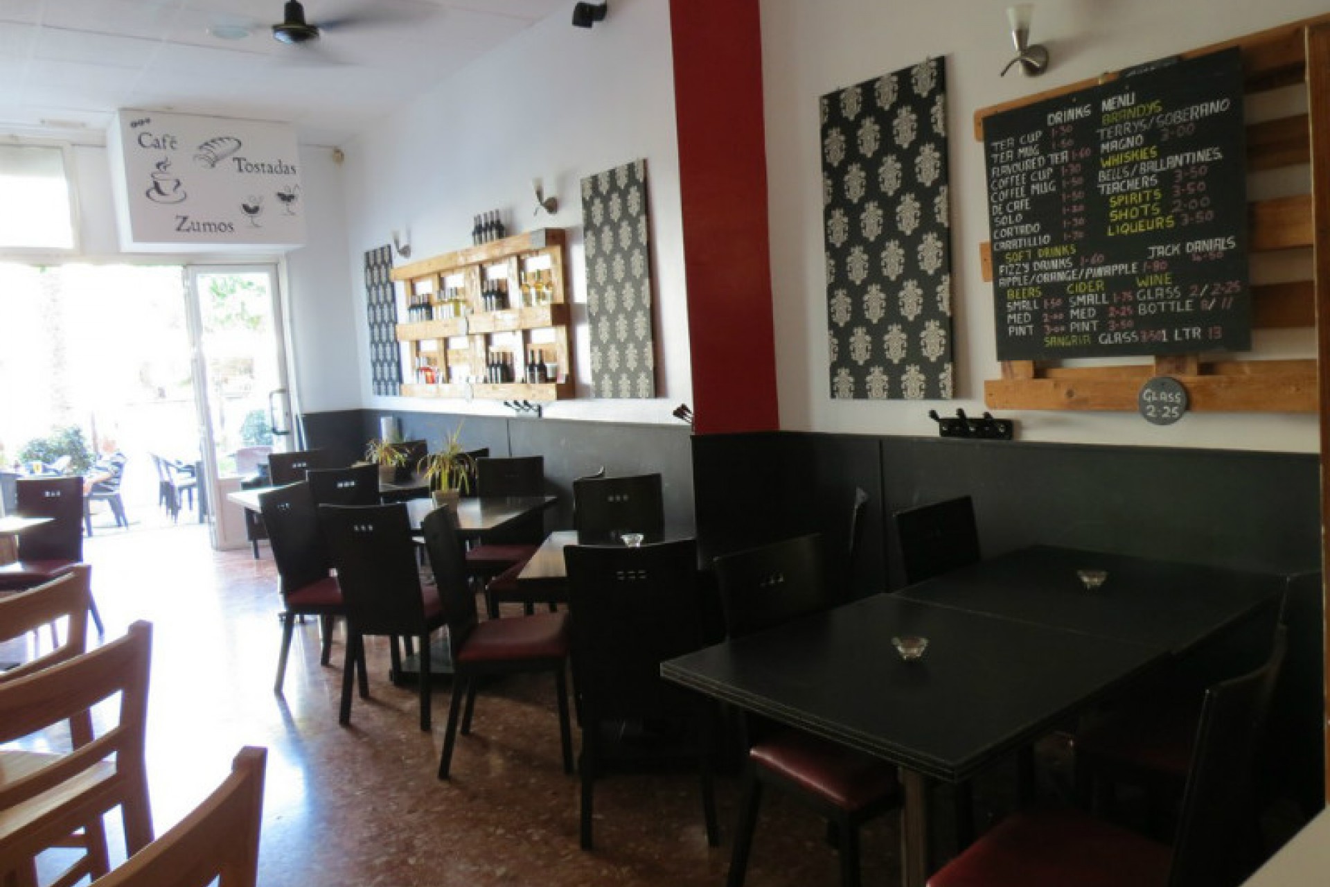 A Vendre - Commercial -
Moraira - Centre-ville