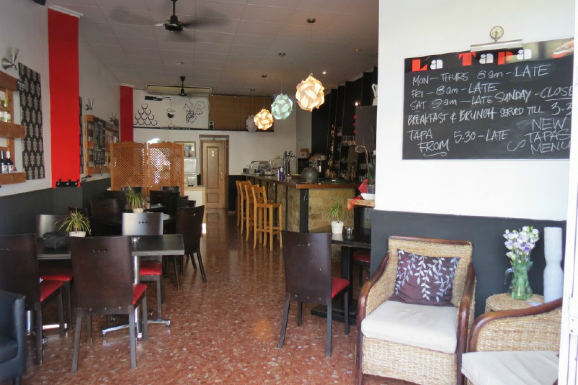 A Vendre - Commercial -
Moraira - Centre-ville