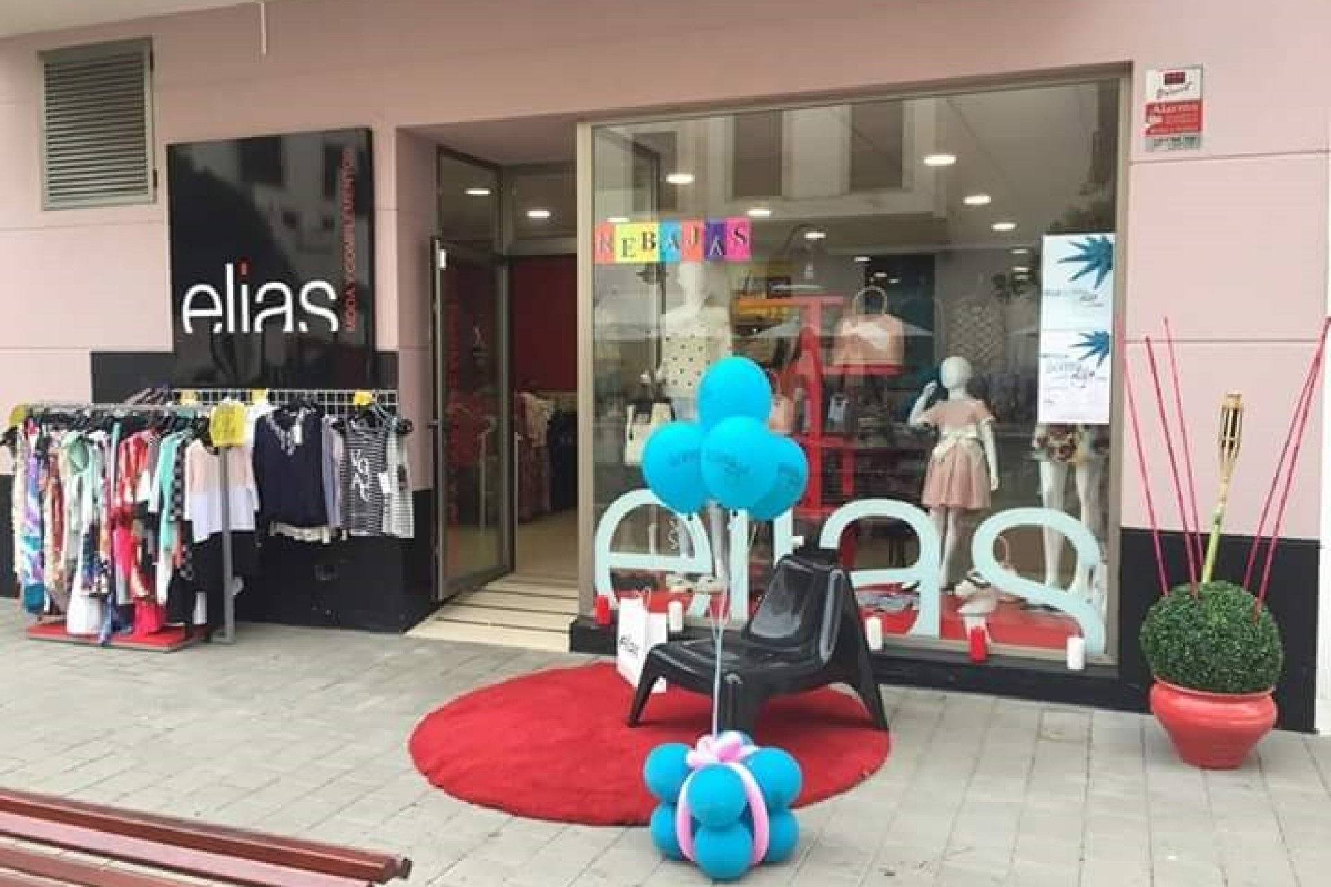 A Vendre - Commercial -
Moraira - Centre-ville